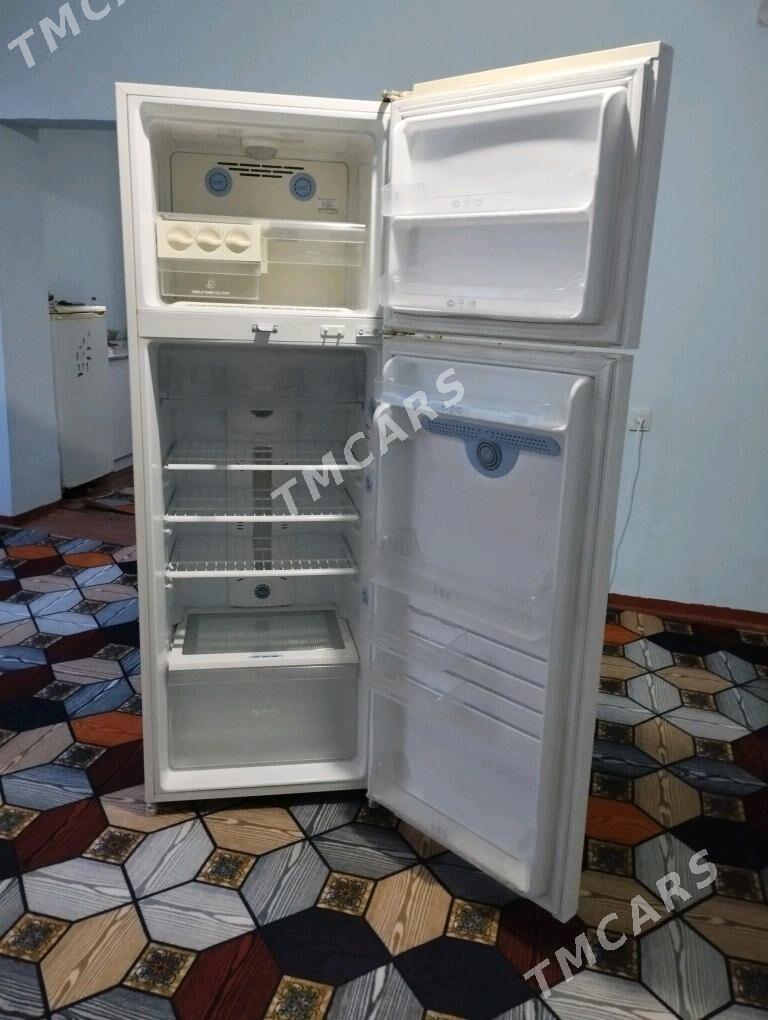 LG.  BOYY 1.80 INI 0.75 - Daşoguz - img 2