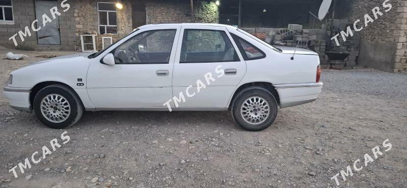 Opel Vectra 1991 - 35 000 TMT - Gyzylarbat - img 5