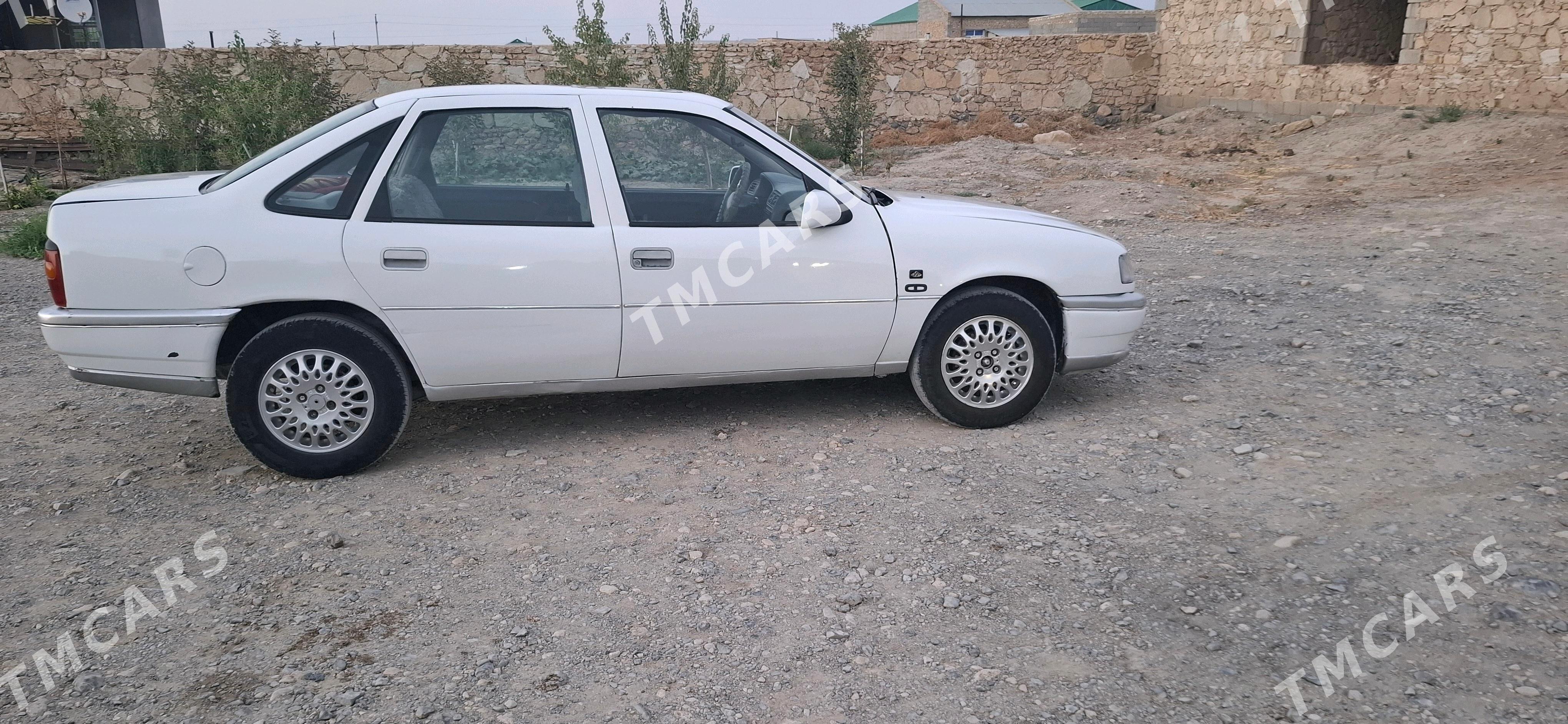 Opel Vectra 1991 - 35 000 TMT - Gyzylarbat - img 8