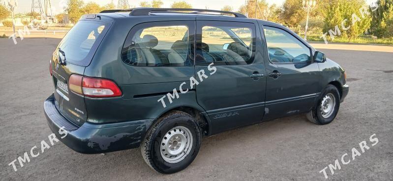 Toyota Sienna 2001 - 130 000 TMT - Gubadag - img 4