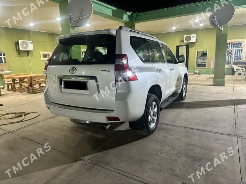 Toyota Land Cruiser Prado 2011 - 485 000 TMT - Aşgabat - img 3