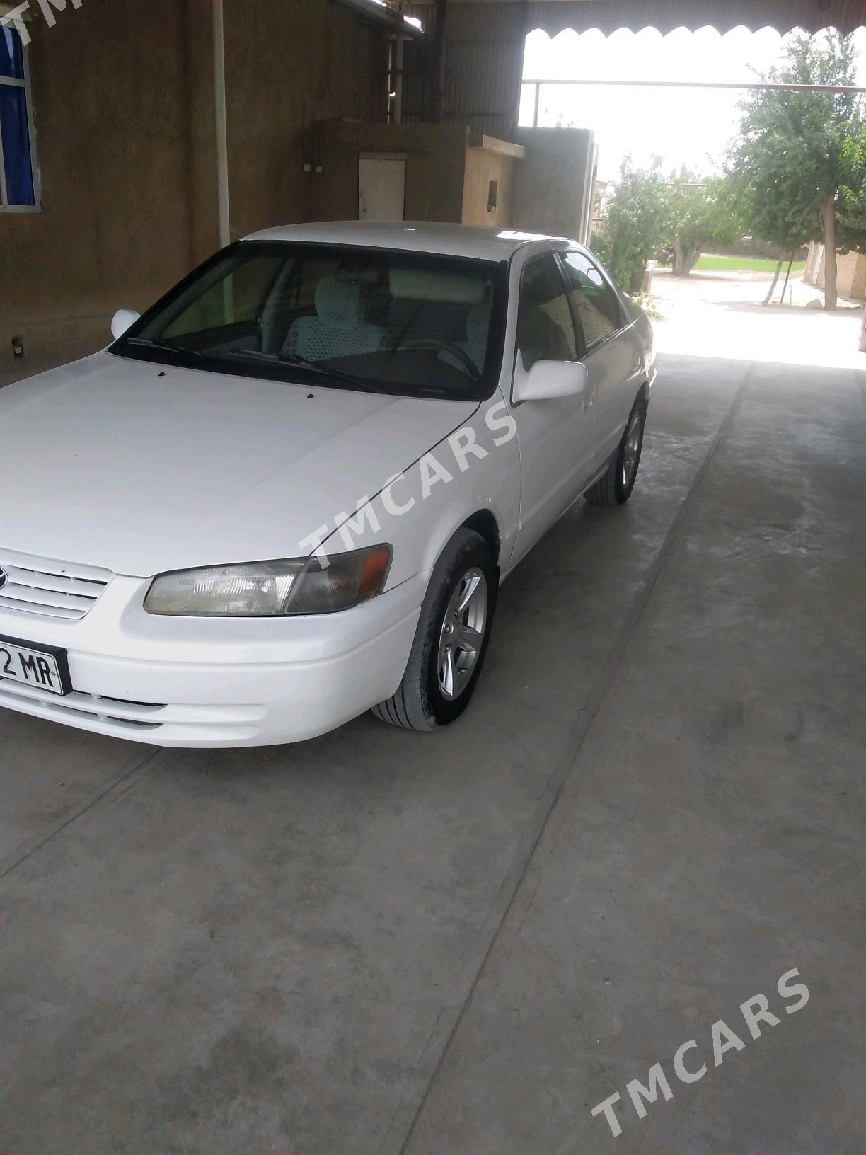 Toyota Camry 1997 - 104 000 TMT - Байрамали - img 3