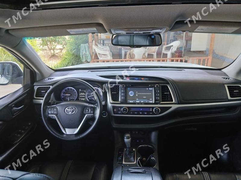 Toyota Highlander 2019 - 455 000 TMT - Дашогуз - img 6