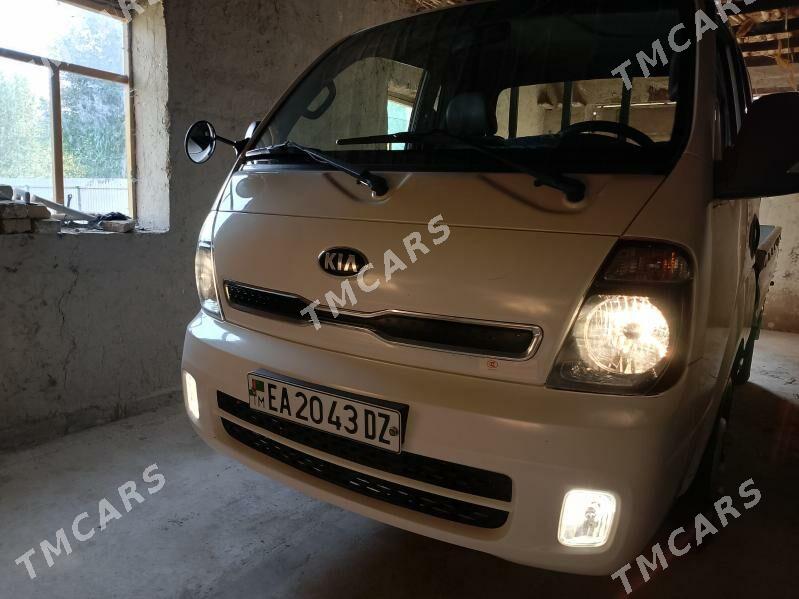 Kia Bongo 2018 - 260 000 TMT - Кёнеургенч - img 6