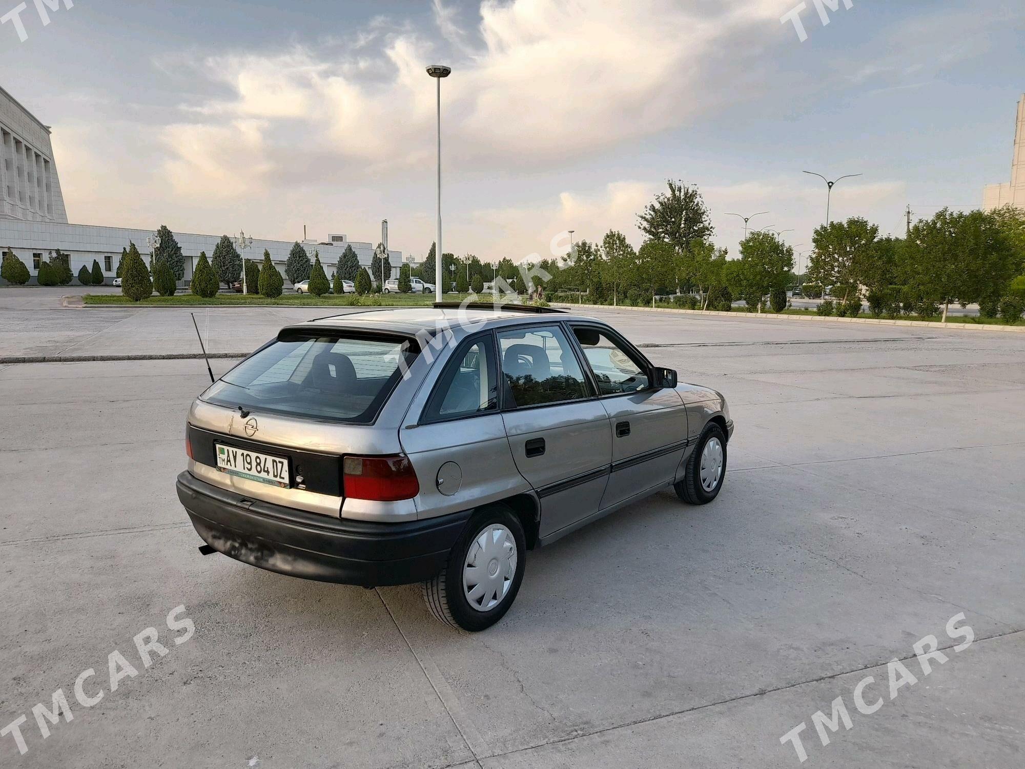 Opel Astra 1992 - 32 000 TMT - Дашогуз - img 5