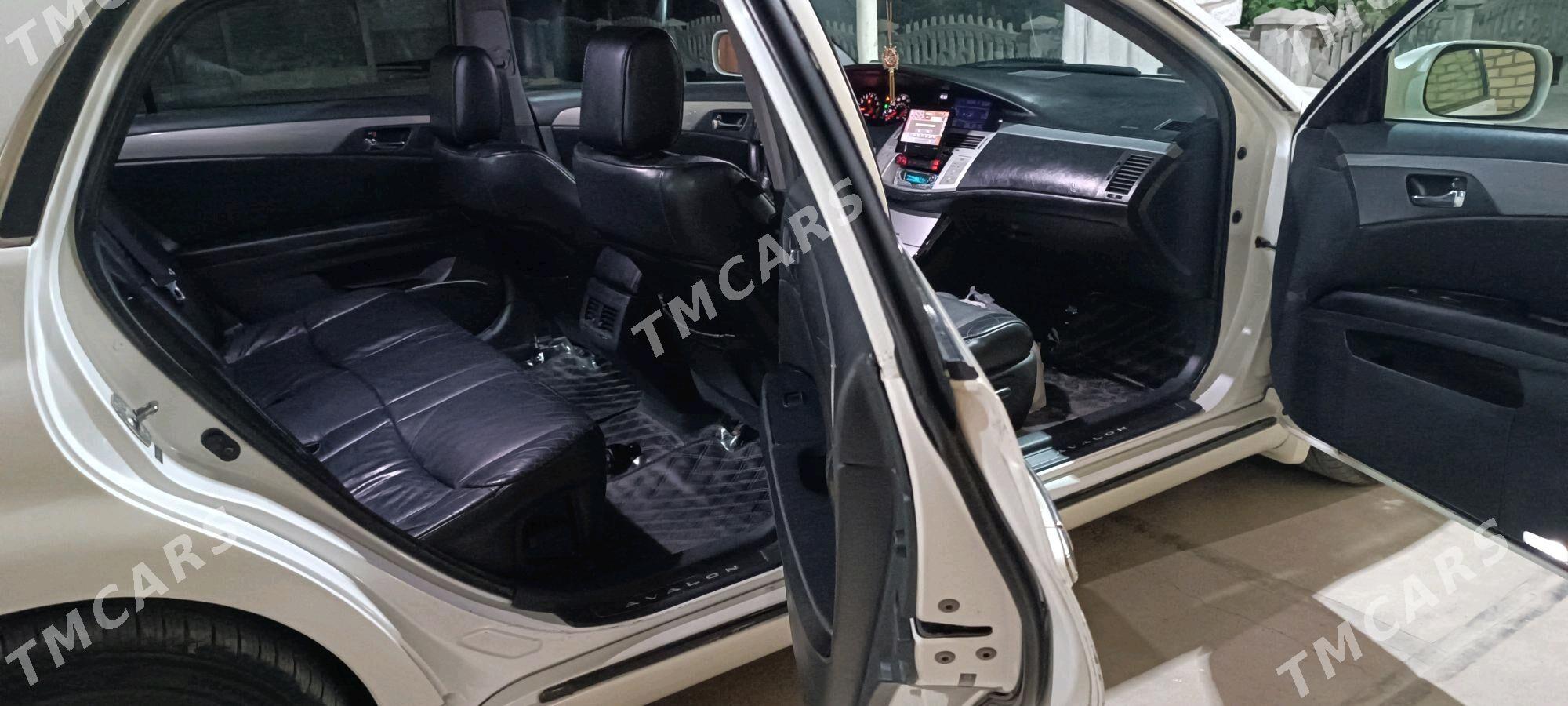Toyota Avalon 2005 - 200 000 TMT - Wekilbazar - img 10