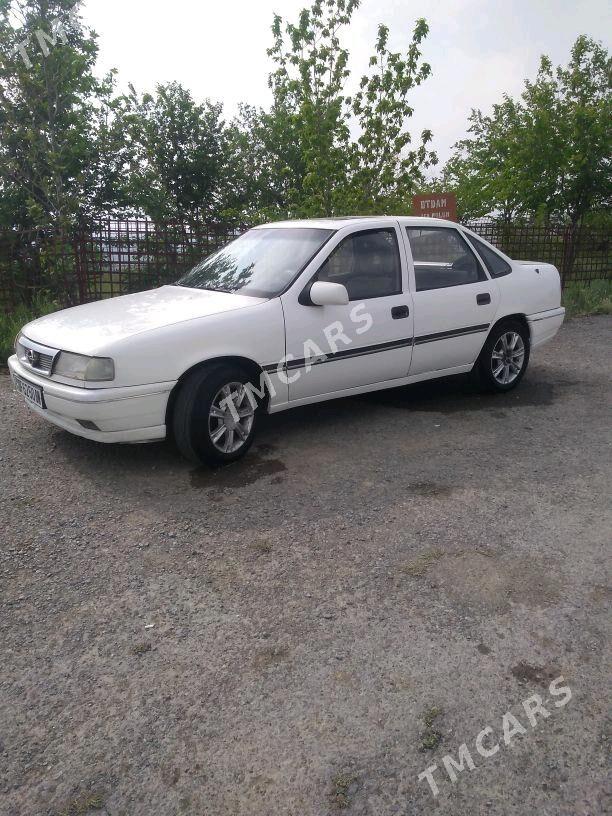 Opel Vectra 1990 - 35 000 TMT - Magtymguly - img 3