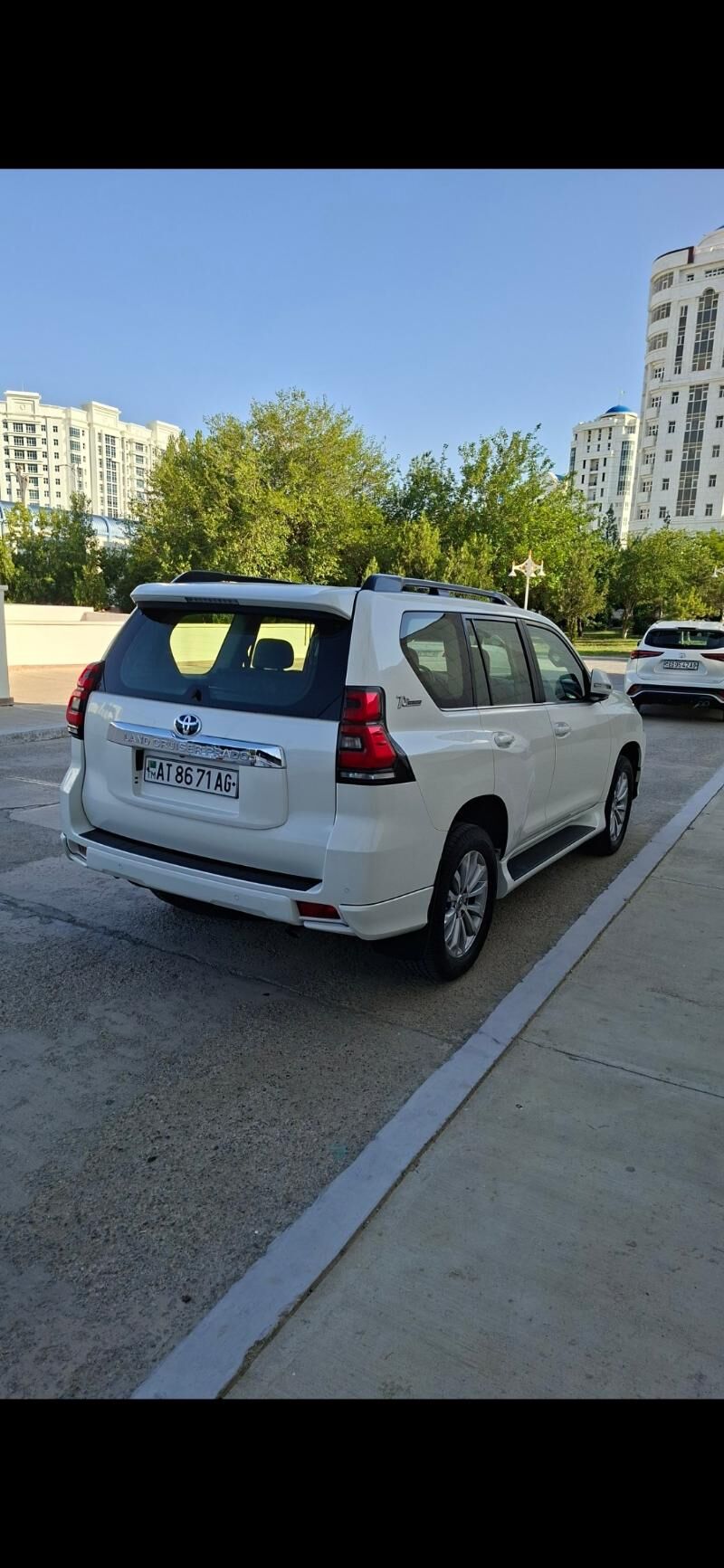 Toyota Land Cruiser Prado 2022 - 900 000 TMT - Ашхабад - img 3