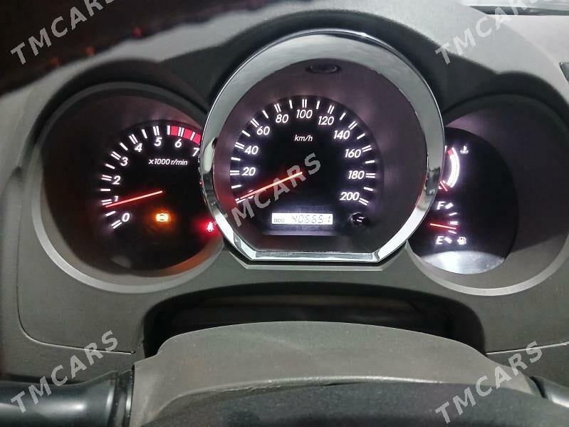 Toyota Fortuner 2010 - 260 000 TMT - Туркменабат - img 8
