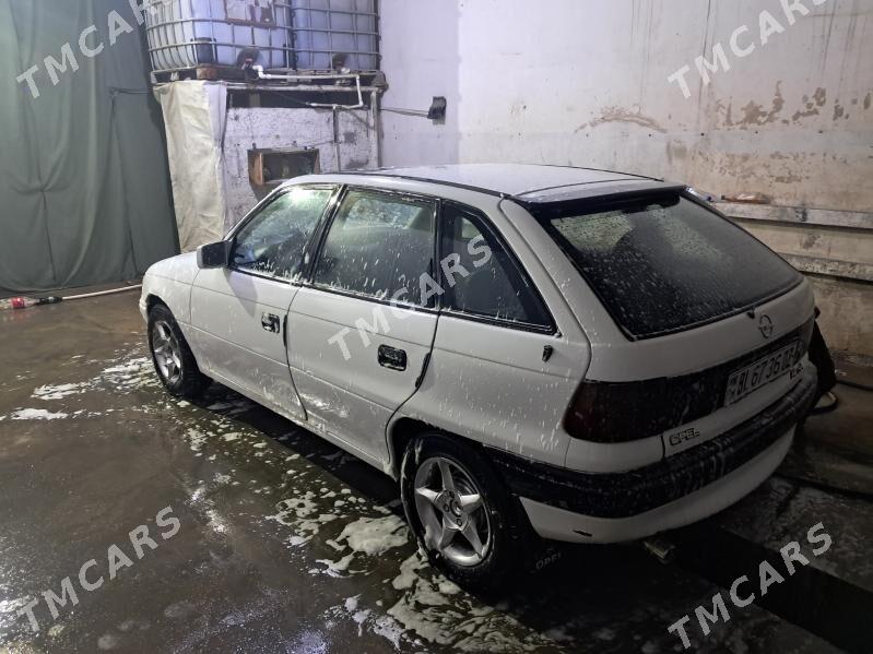 Opel Astra 1992 - 30 000 TMT - Дашогуз - img 5