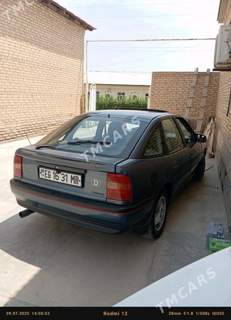 Opel Vectra 1989 - 38 000 TMT - Baýramaly - img 4