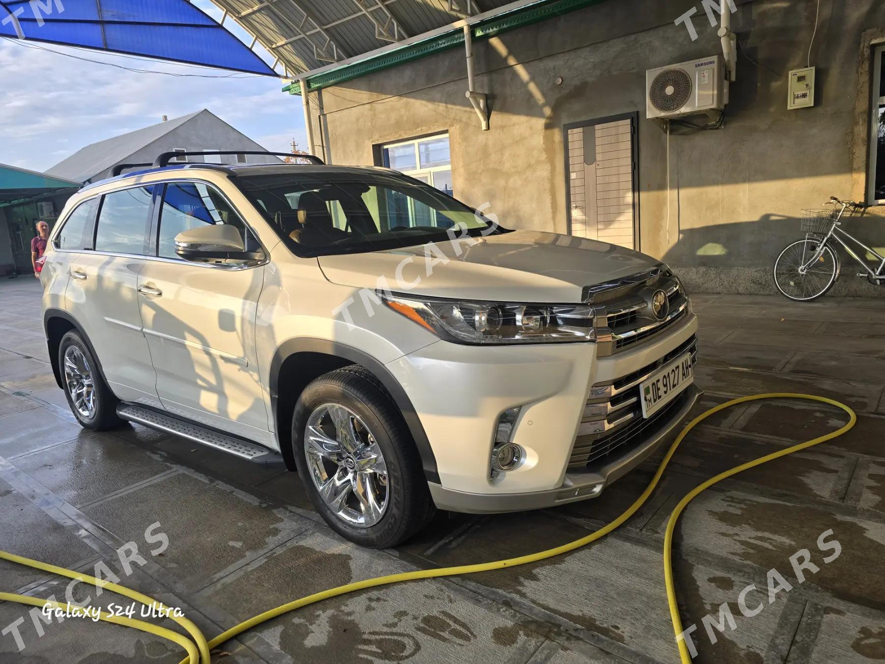Toyota Highlander 2019 - 600 000 TMT - Кака - img 3