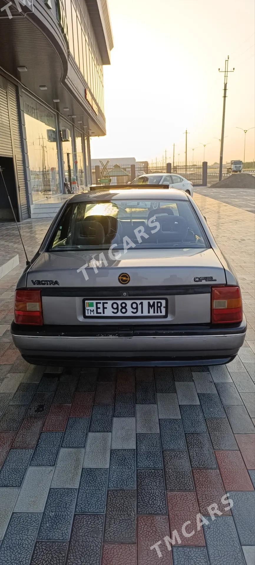 Opel Vectra 1992 - 44 000 TMT - Murgap - img 1