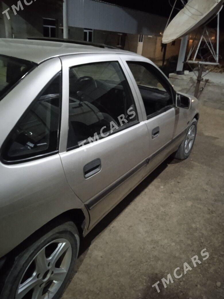 Opel Vectra 1992 - 29 000 TMT - Туркменгала - img 2