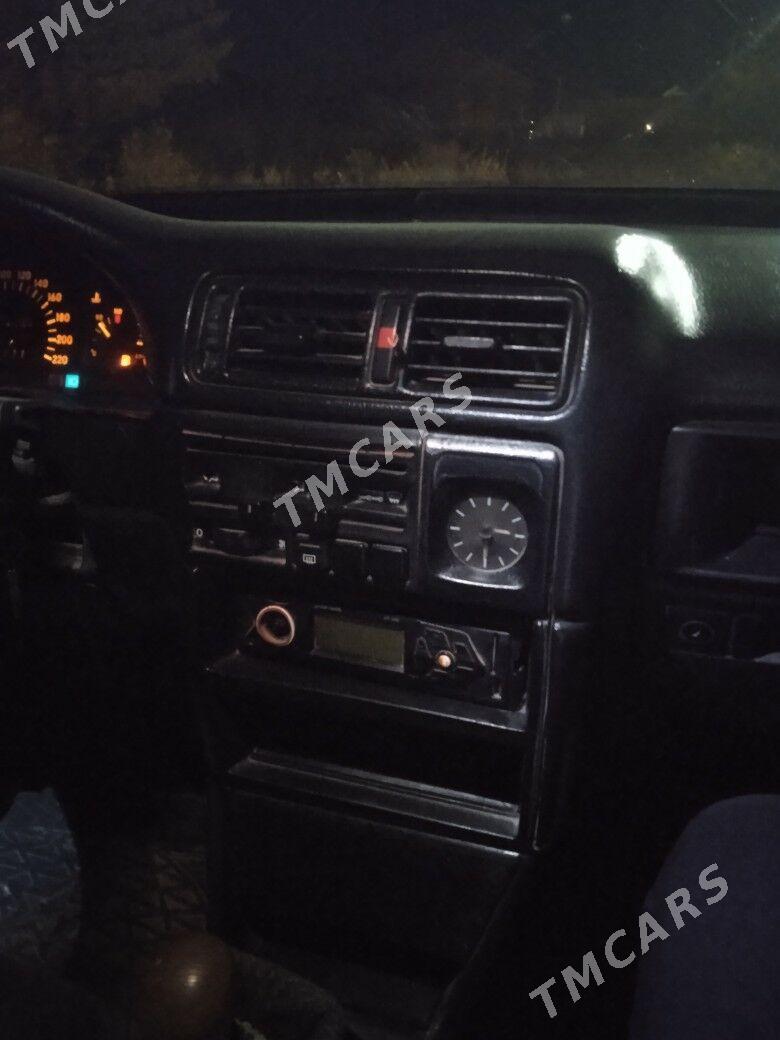 Opel Vectra 1992 - 29 000 TMT - Туркменгала - img 3