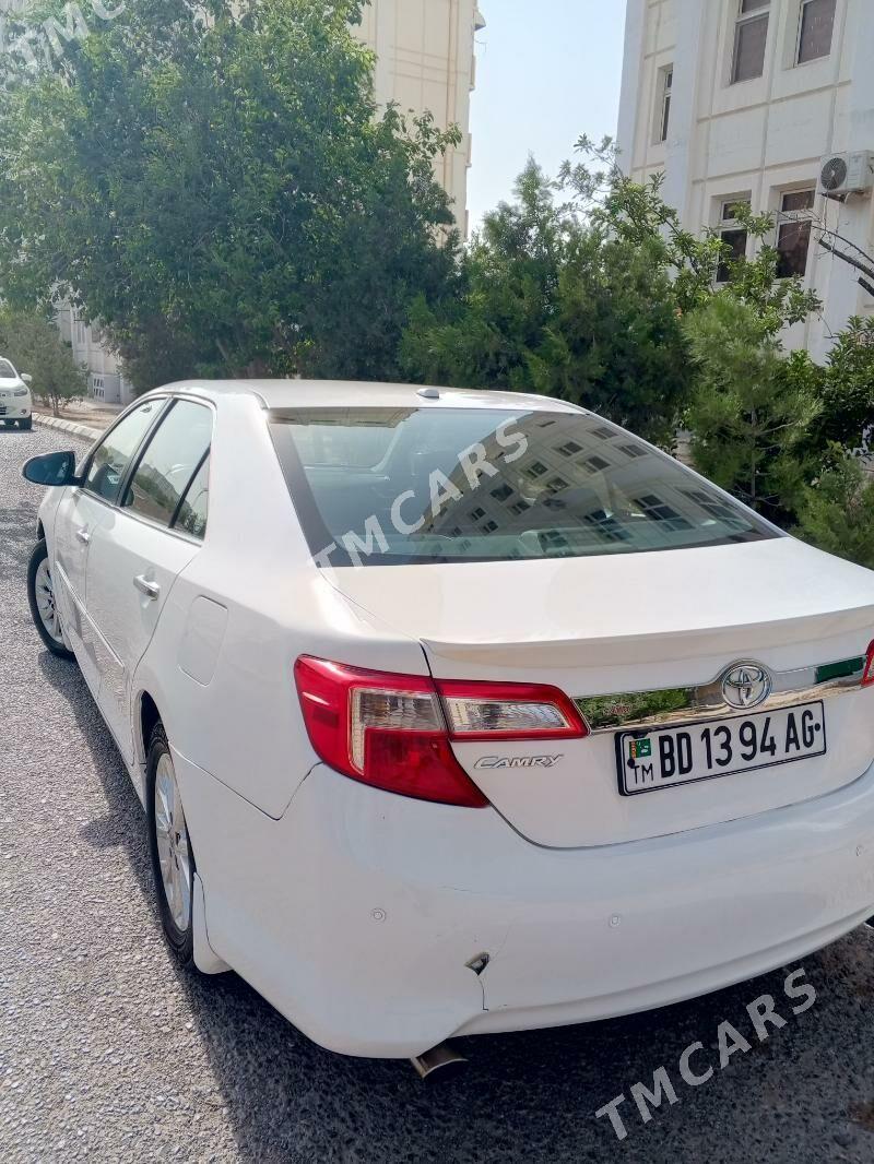 Toyota Camry 2013 - 195 000 TMT - Parahat 7 - img 2