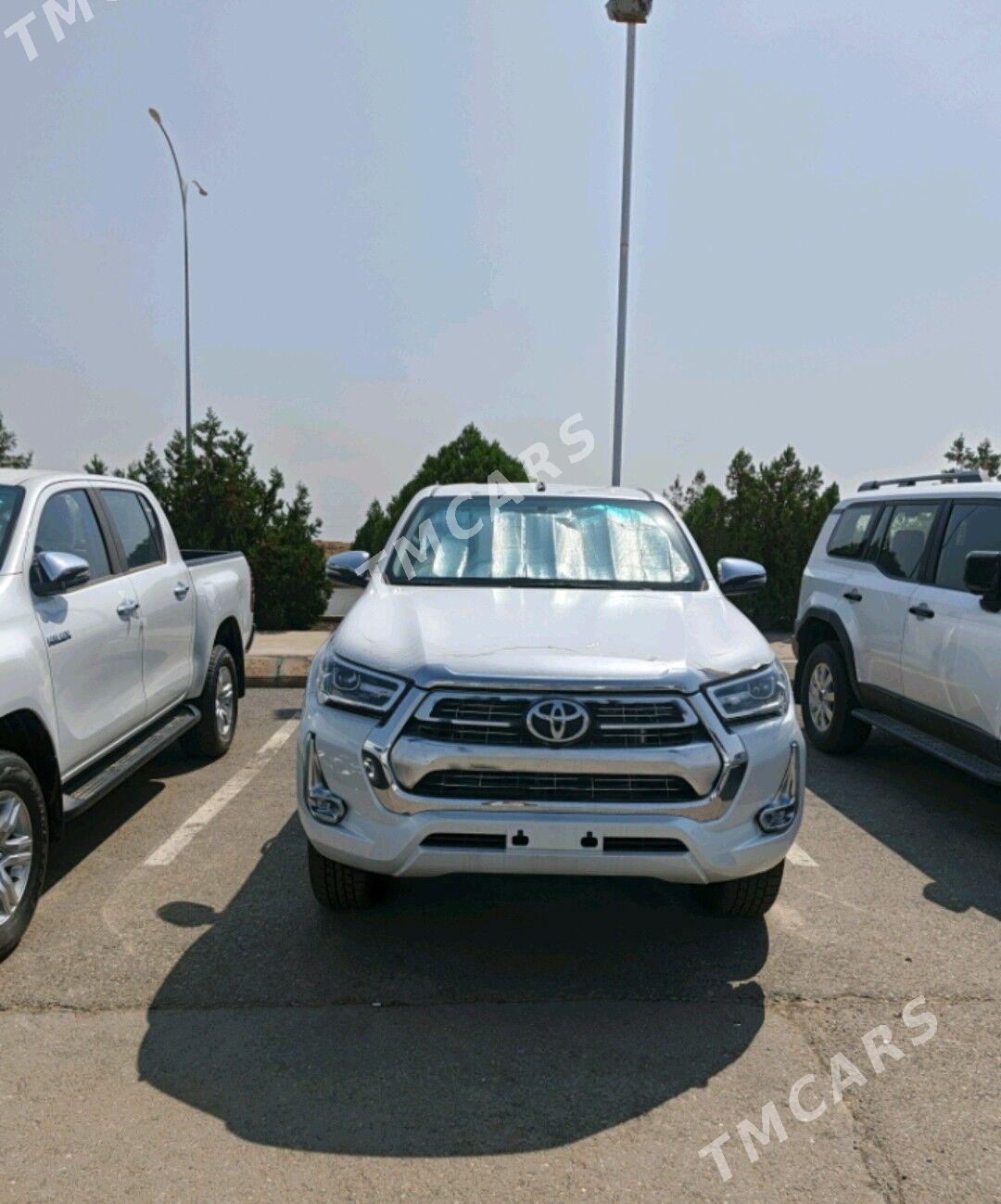 Toyota Hilux 2024 - 686 000 TMT - Ашхабад - img 2