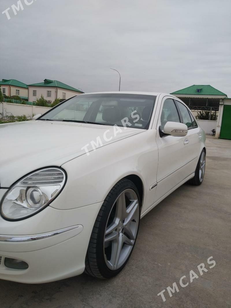 Mercedes-Benz E350 2005 - 187 000 TMT - Чоганлы - img 6