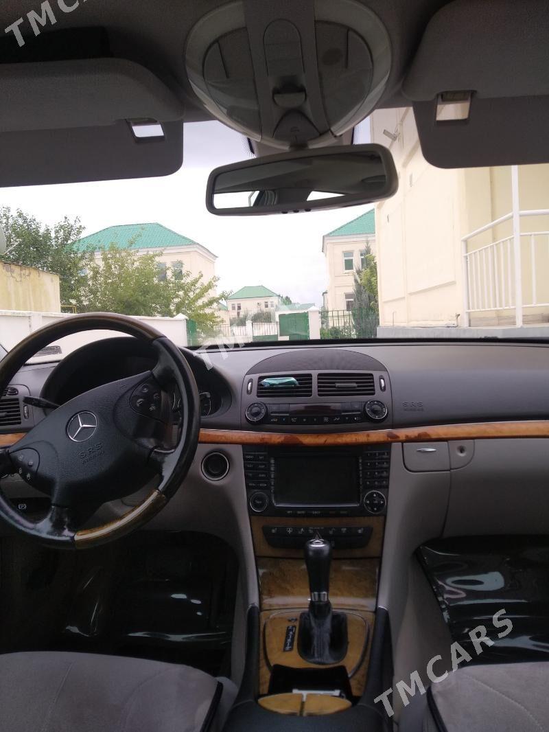 Mercedes-Benz E350 2005 - 187 000 TMT - Чоганлы - img 3