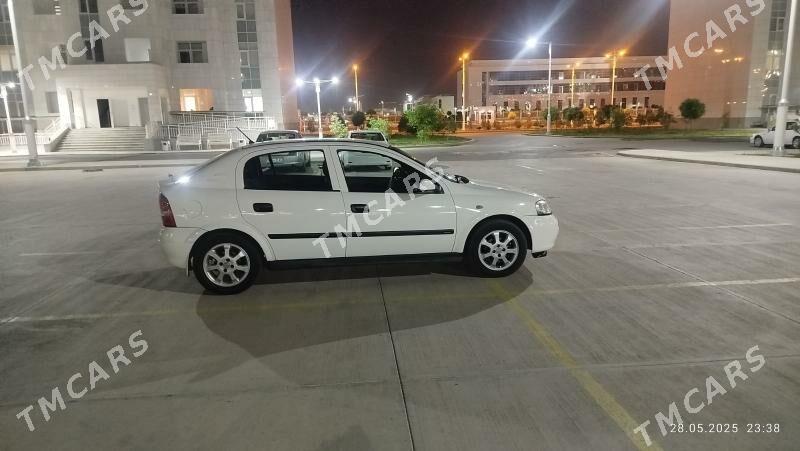Opel Astra 2000 - 80 000 TMT - Bäherden - img 4