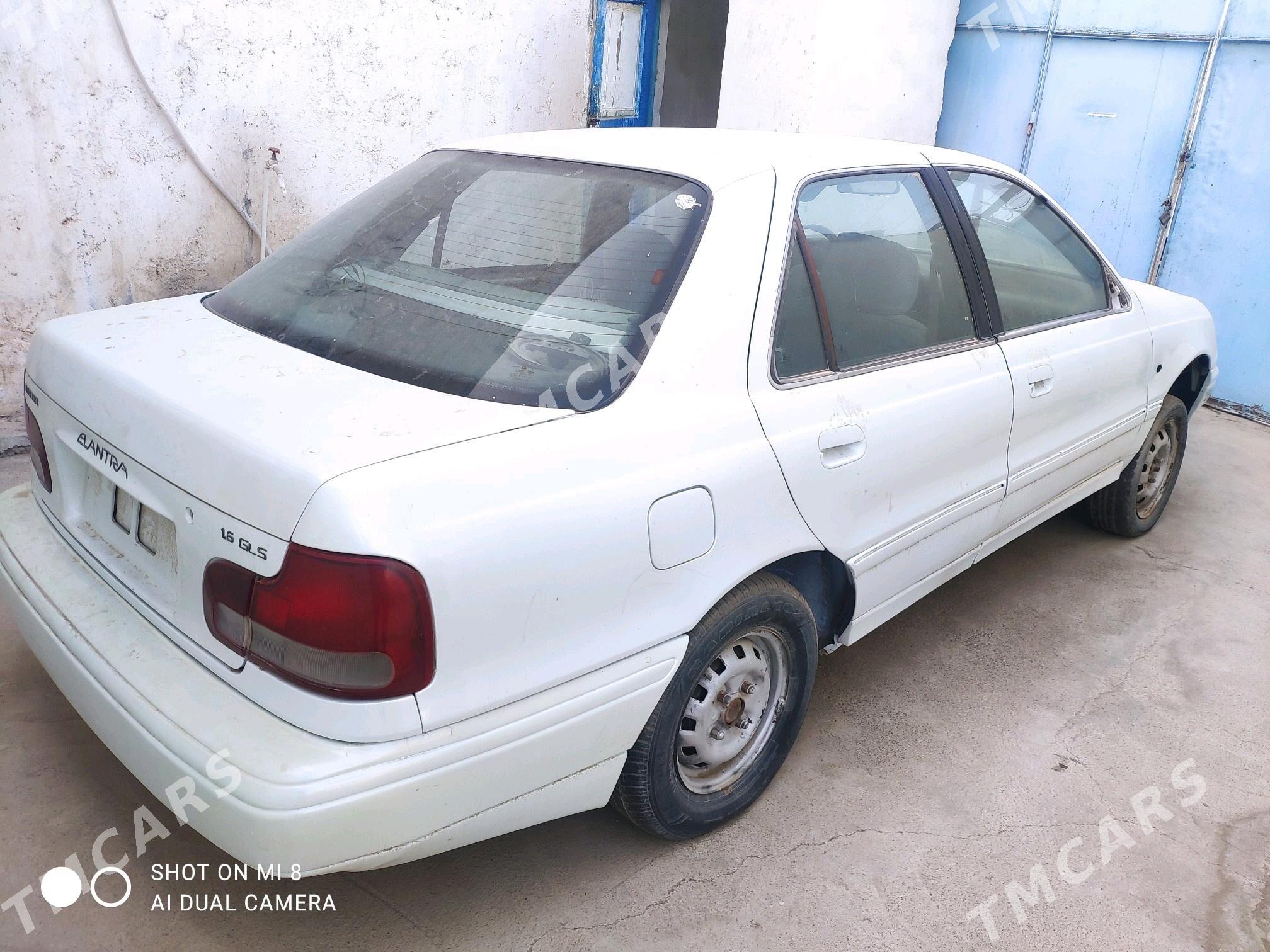 Hyundai Elantra 1996 - 5 000 TMT - Хитровка - img 3