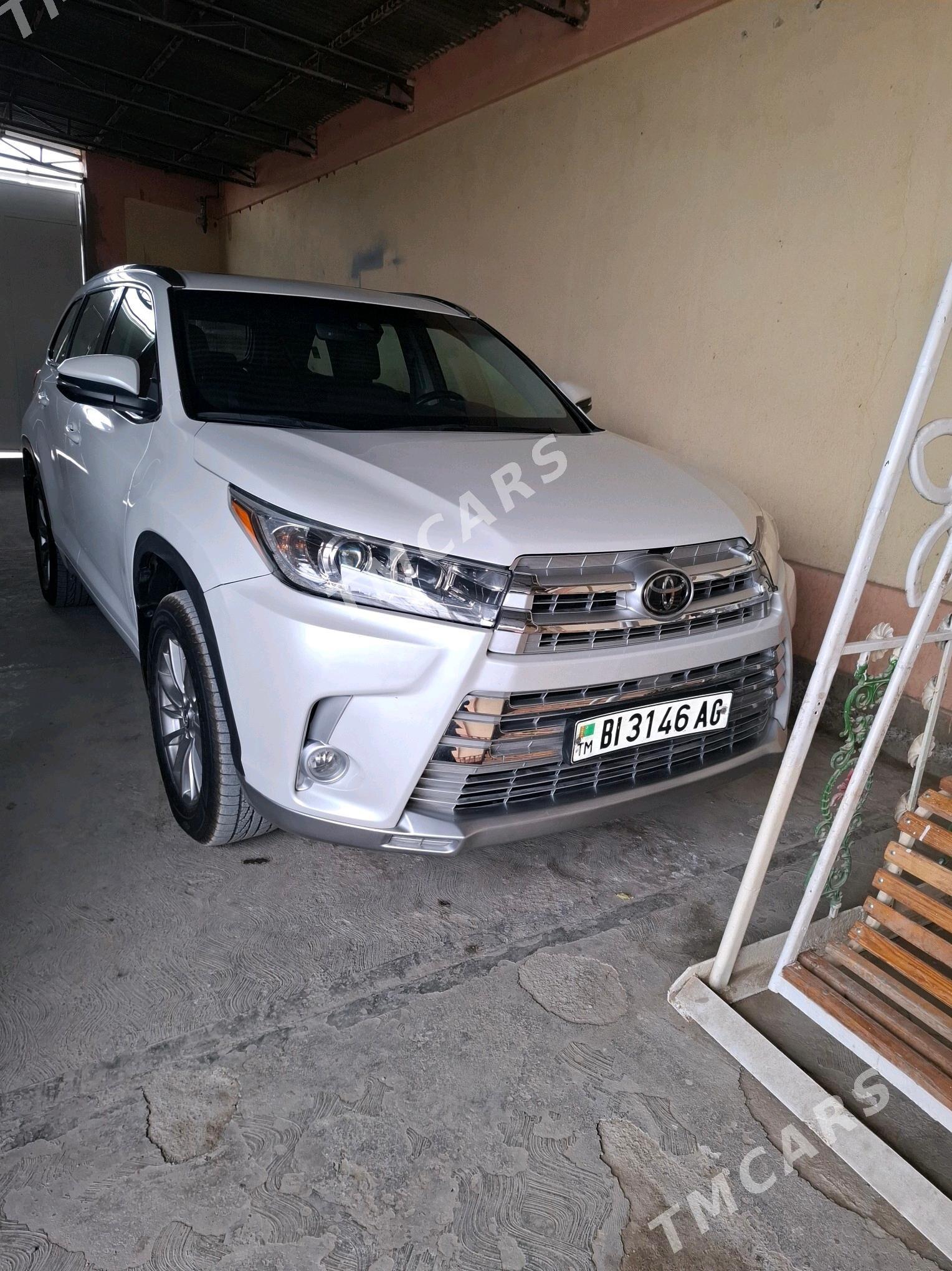 Toyota Highlander 2019 - 465 000 TMT - Ашхабад - img 1