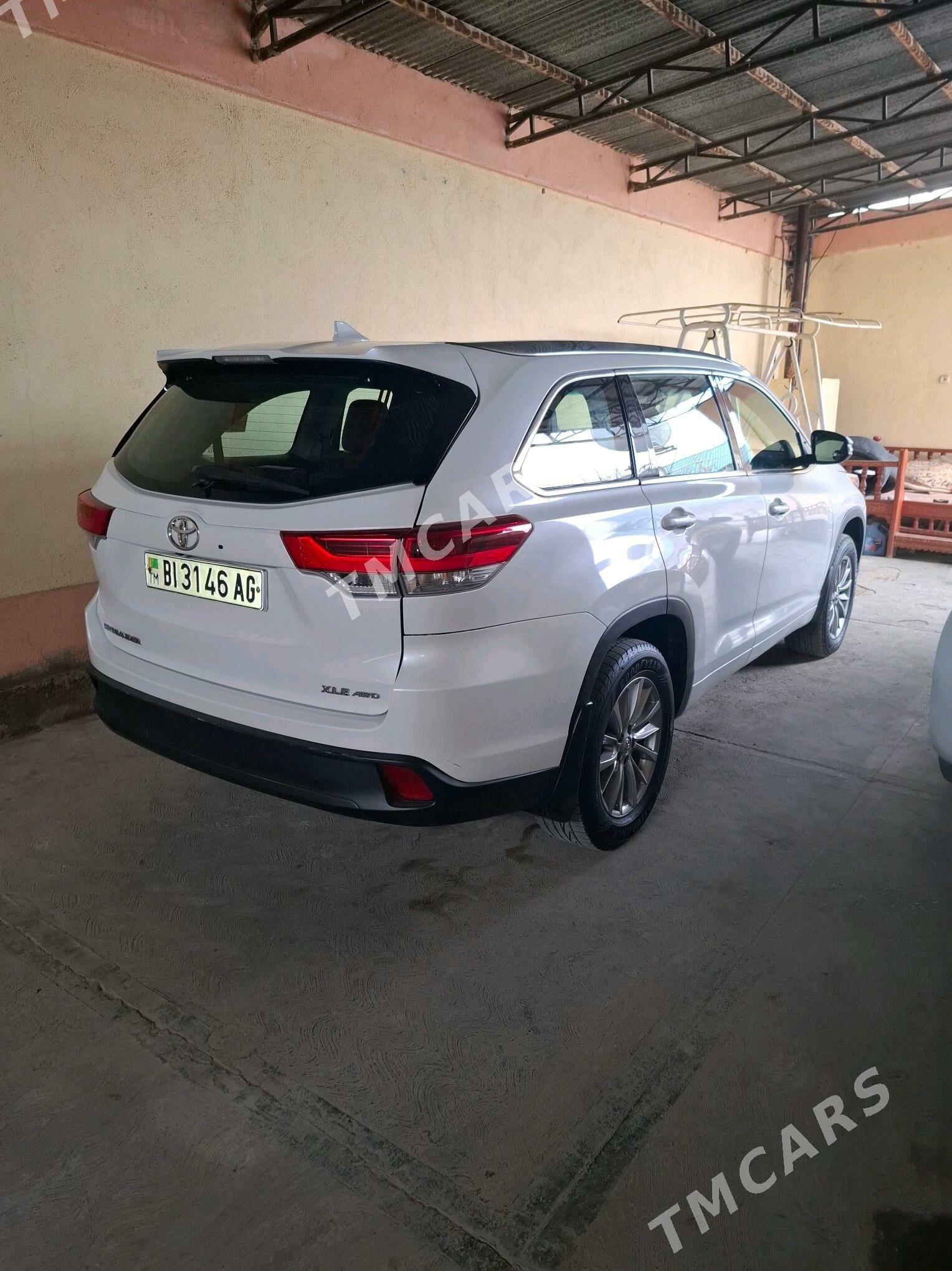 Toyota Highlander 2019 - 465 000 TMT - Ашхабад - img 5