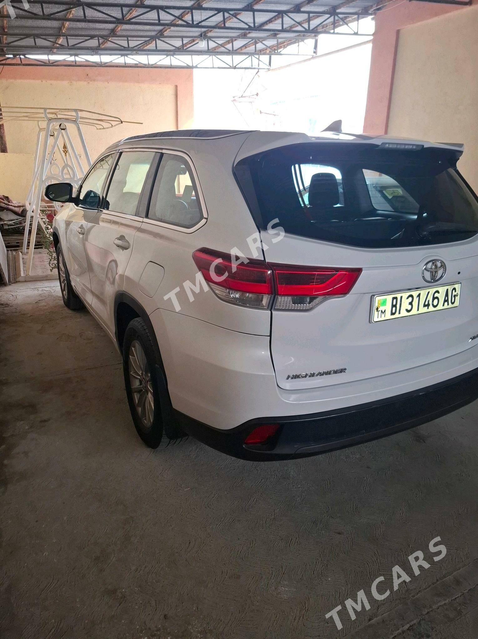 Toyota Highlander 2019 - 465 000 TMT - Ашхабад - img 6