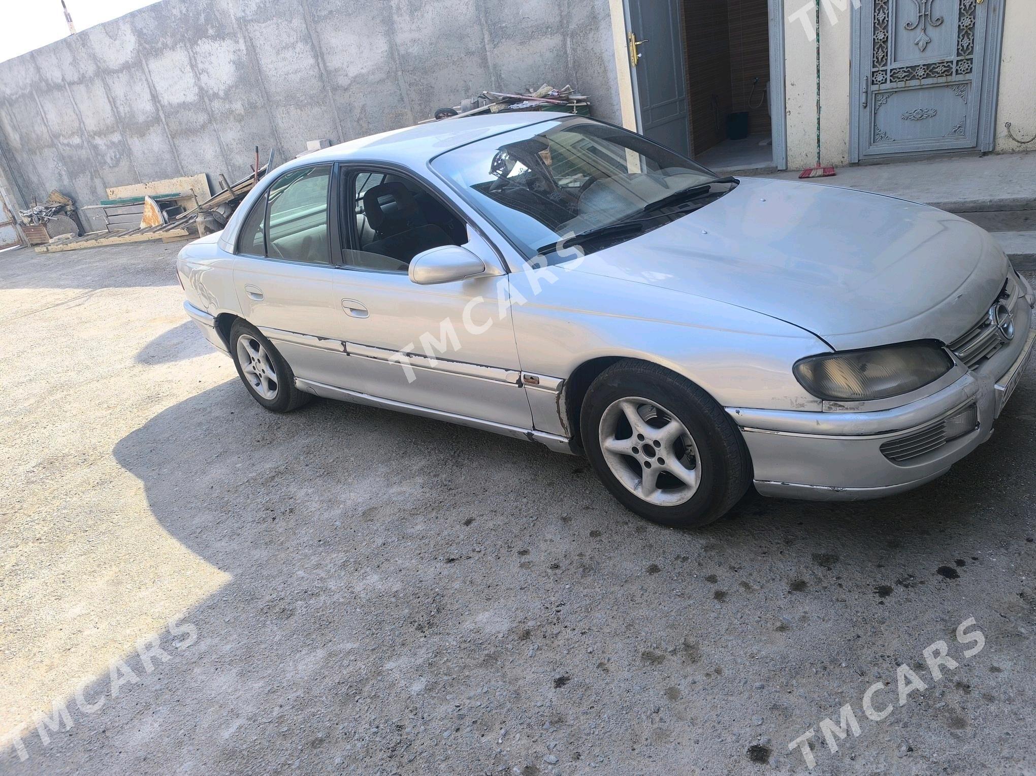 Opel Omega 1996 - 32 000 TMT - Чоганлы - img 2