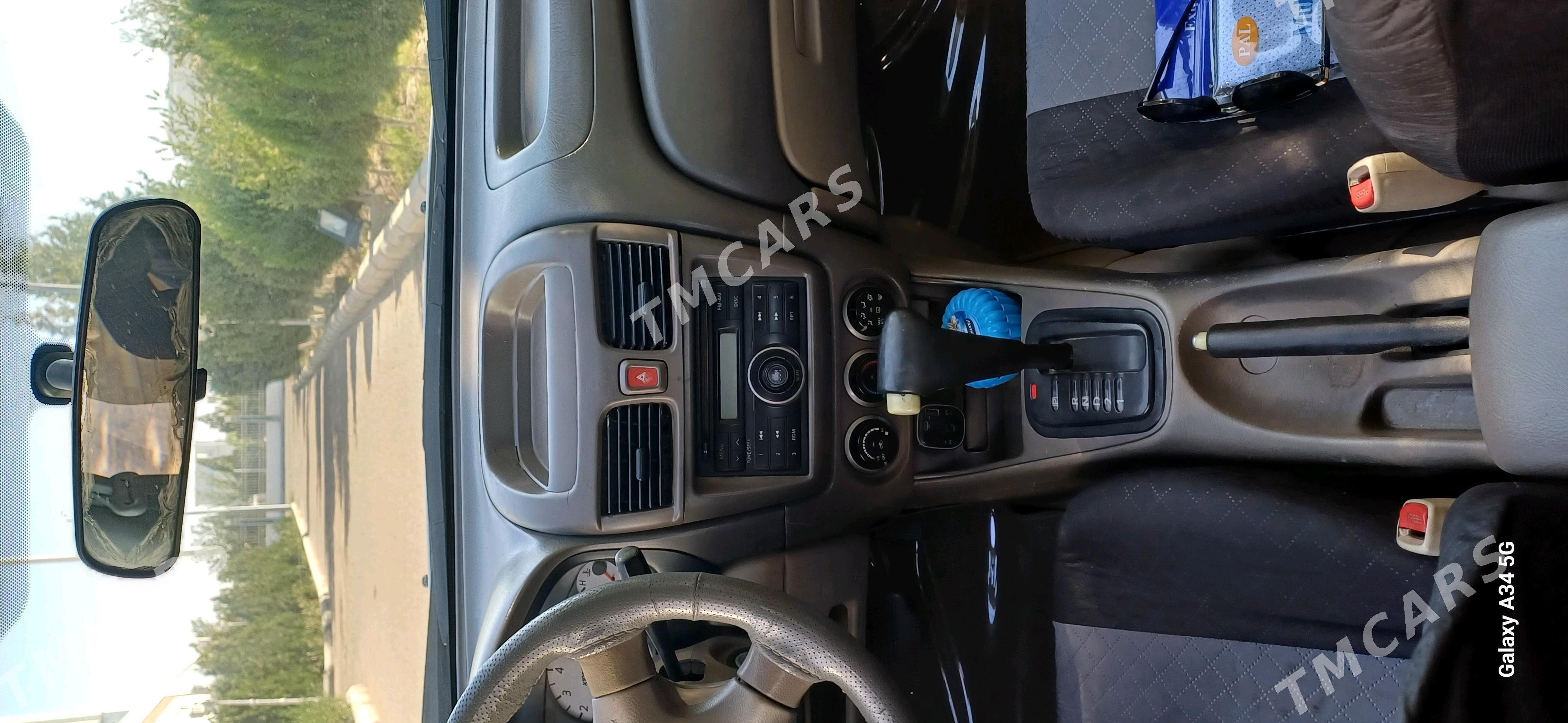 Nissan Sunny 2010 - 110 000 TMT - Дашогуз - img 3