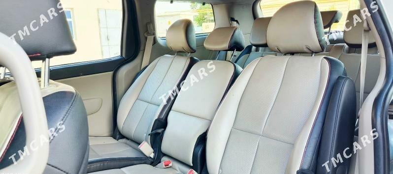 Kia Sedona 2021 - 335 000 TMT - Дашогуз - img 7