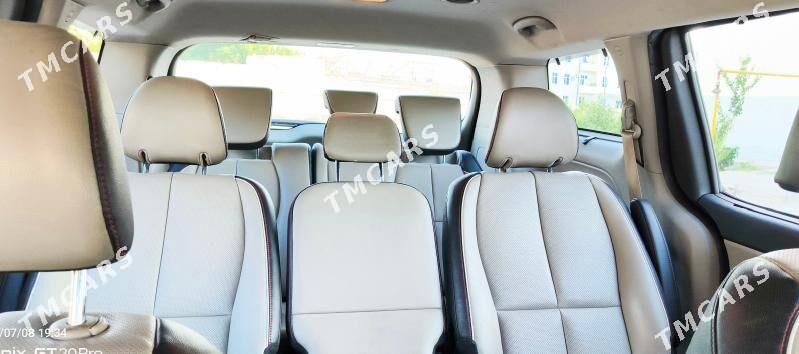 Kia Sedona 2021 - 335 000 TMT - Дашогуз - img 2