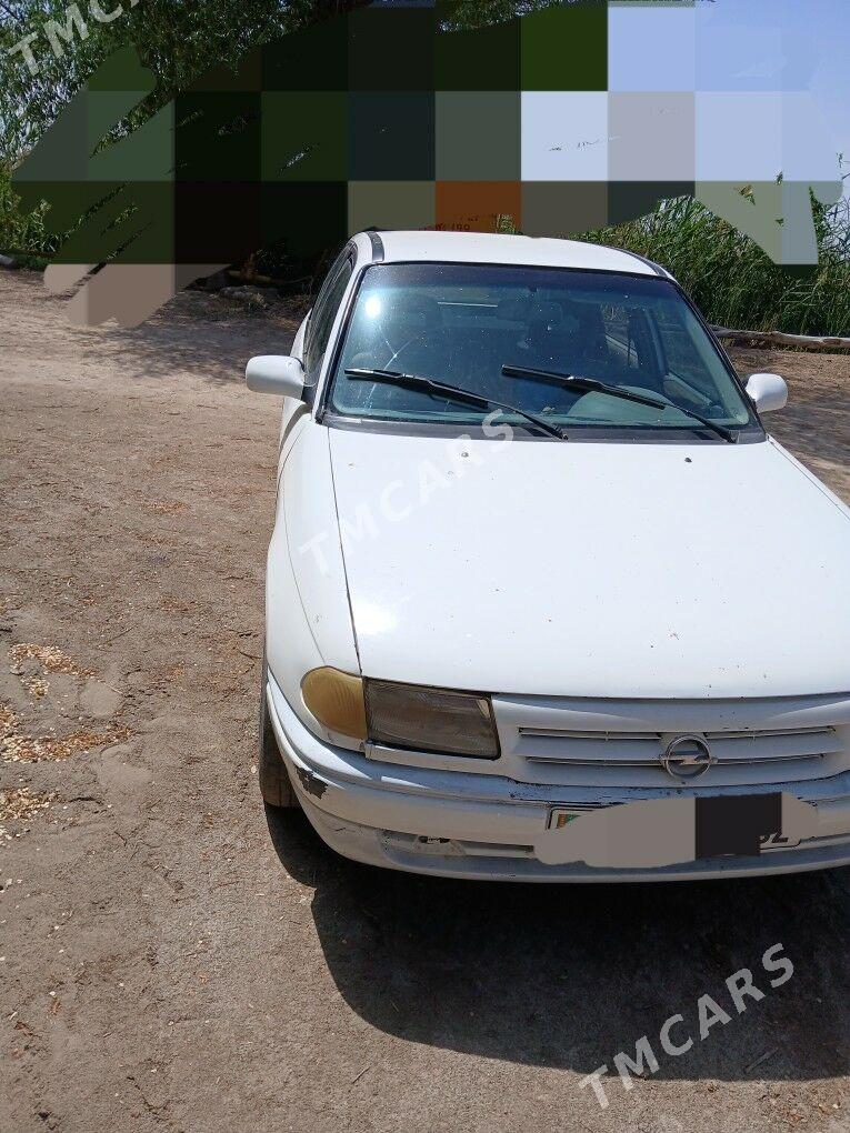 Opel Astra 1993 - 25 000 TMT - Губадаг - img 3