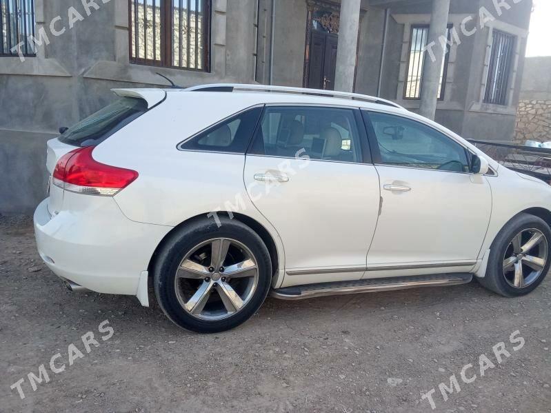 Toyota Venza 2010 - 265 000 TMT - Туркменбаши - img 3