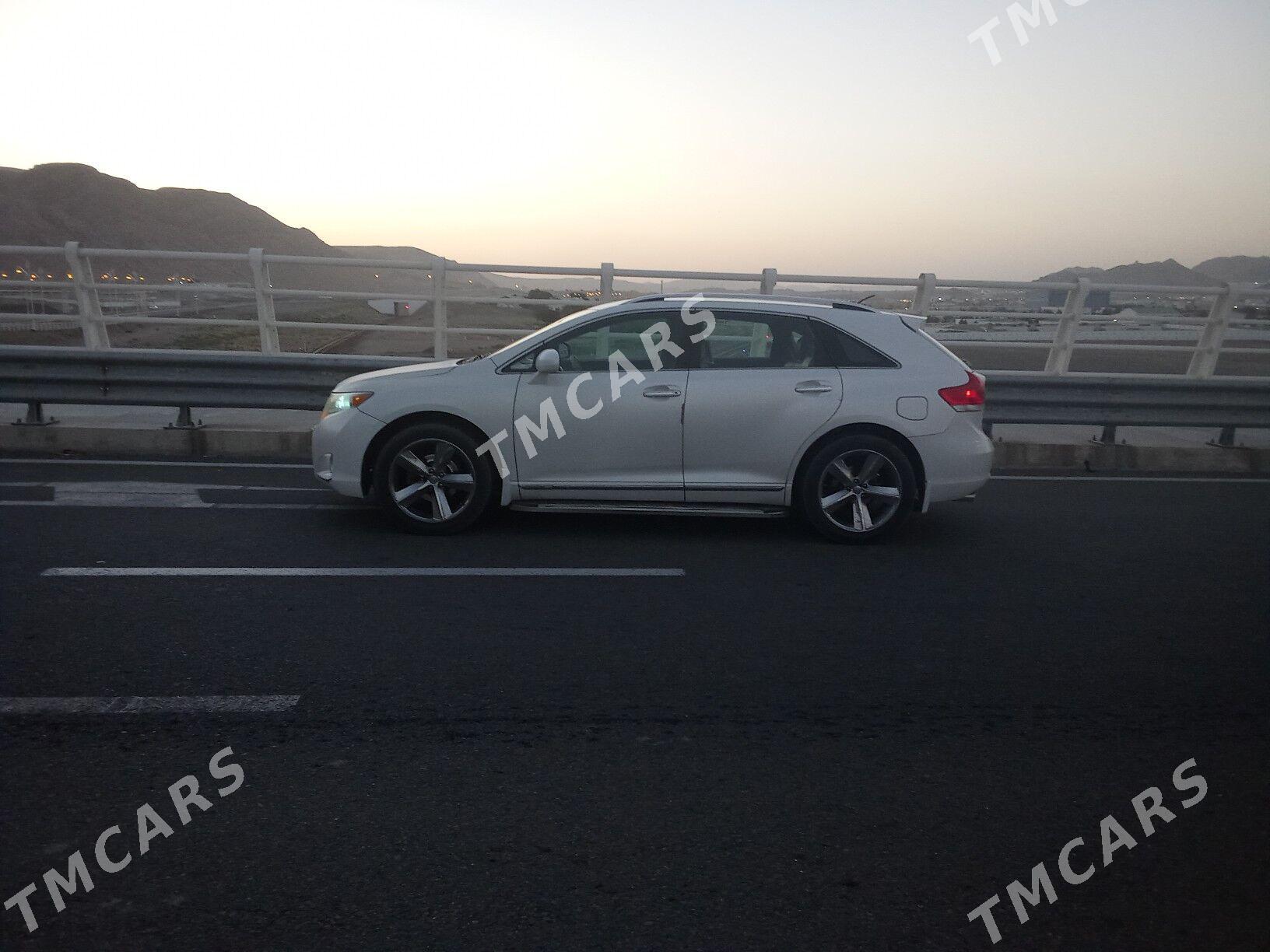 Toyota Venza 2010 - 265 000 TMT - Туркменбаши - img 1
