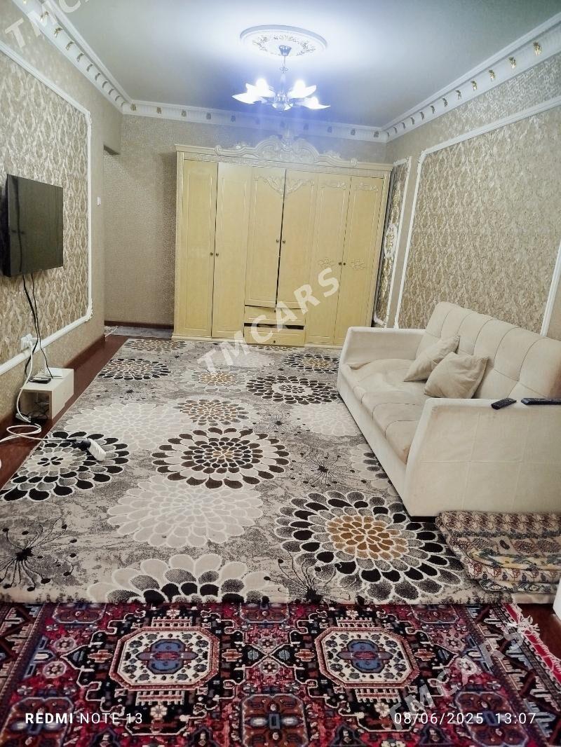 Kwartirant alyan - Мир 3 - img 1