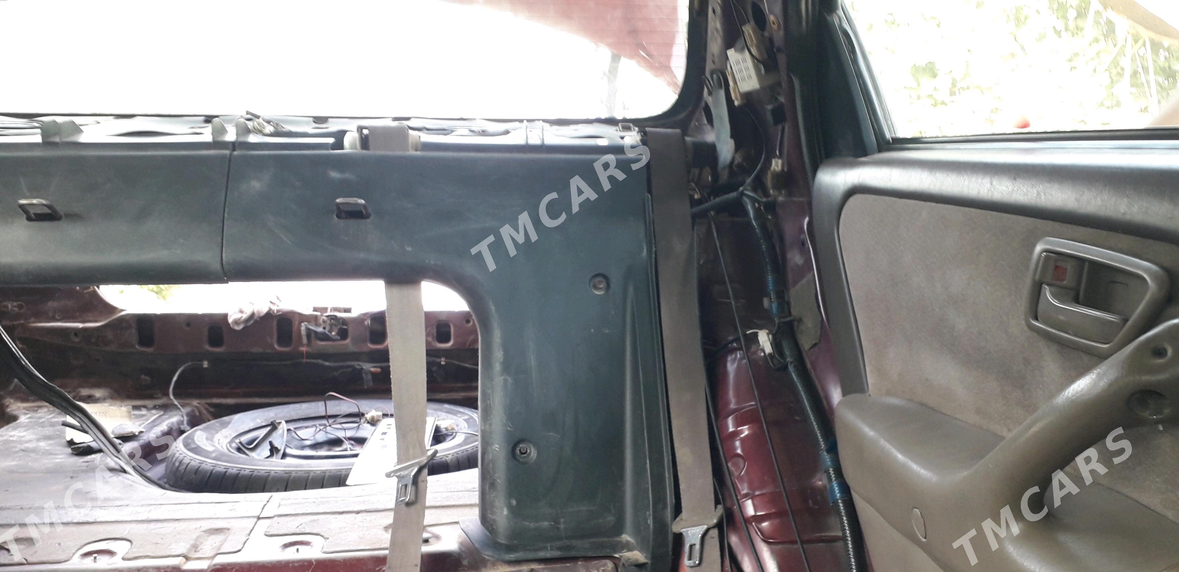 Toyota Camry 1997 - 117 000 TMT - Мары - img 9