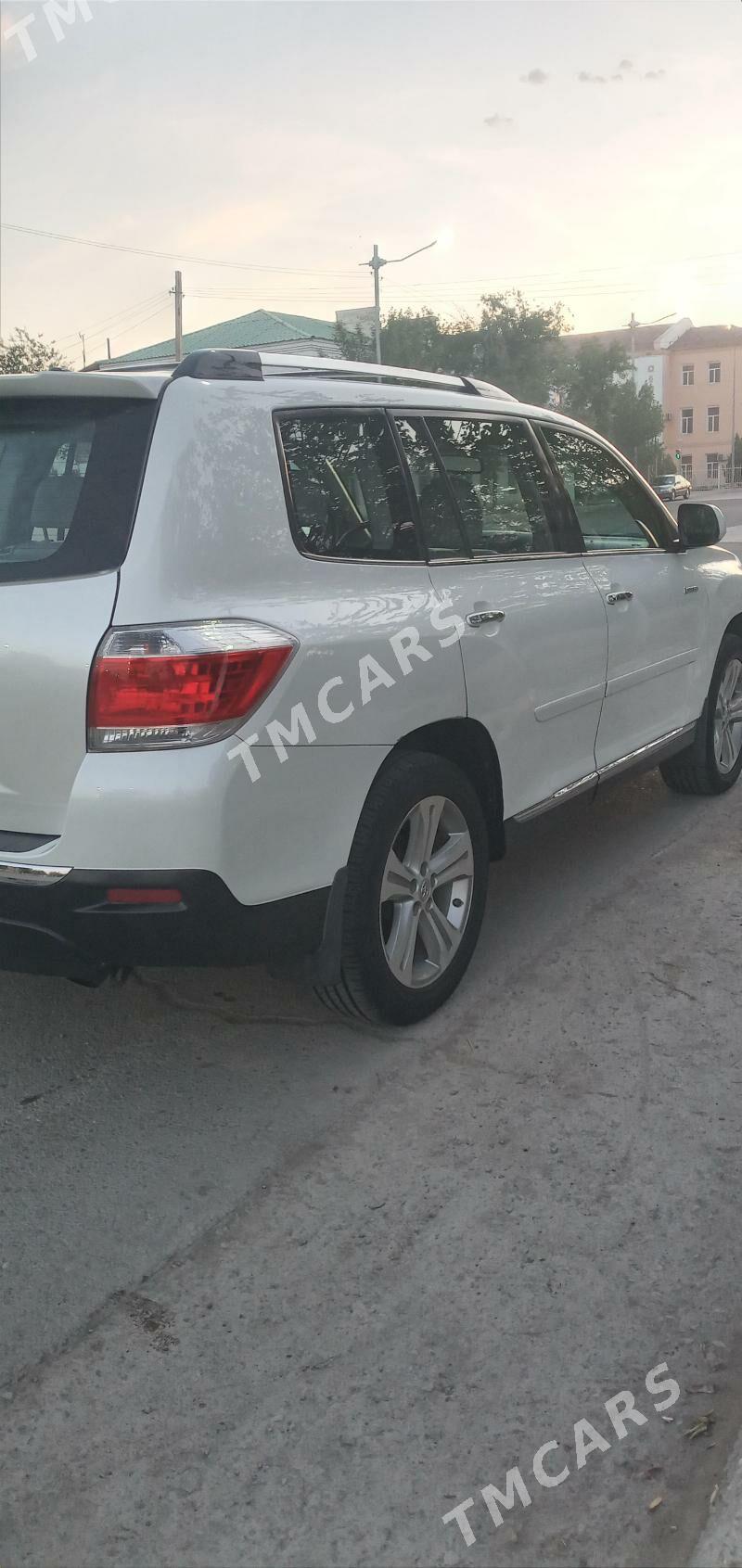 Toyota Highlander 2013 - 370 000 TMT - Дашогуз - img 7