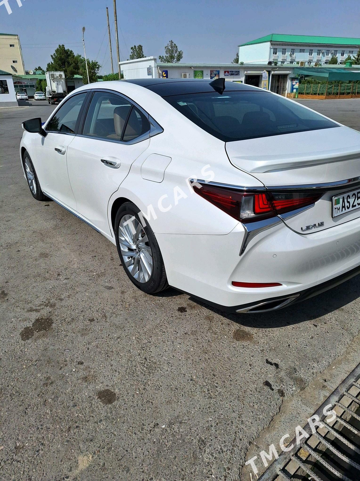 Lexus ES 350 2022 - 590 000 TMT - Aşgabat - img 4