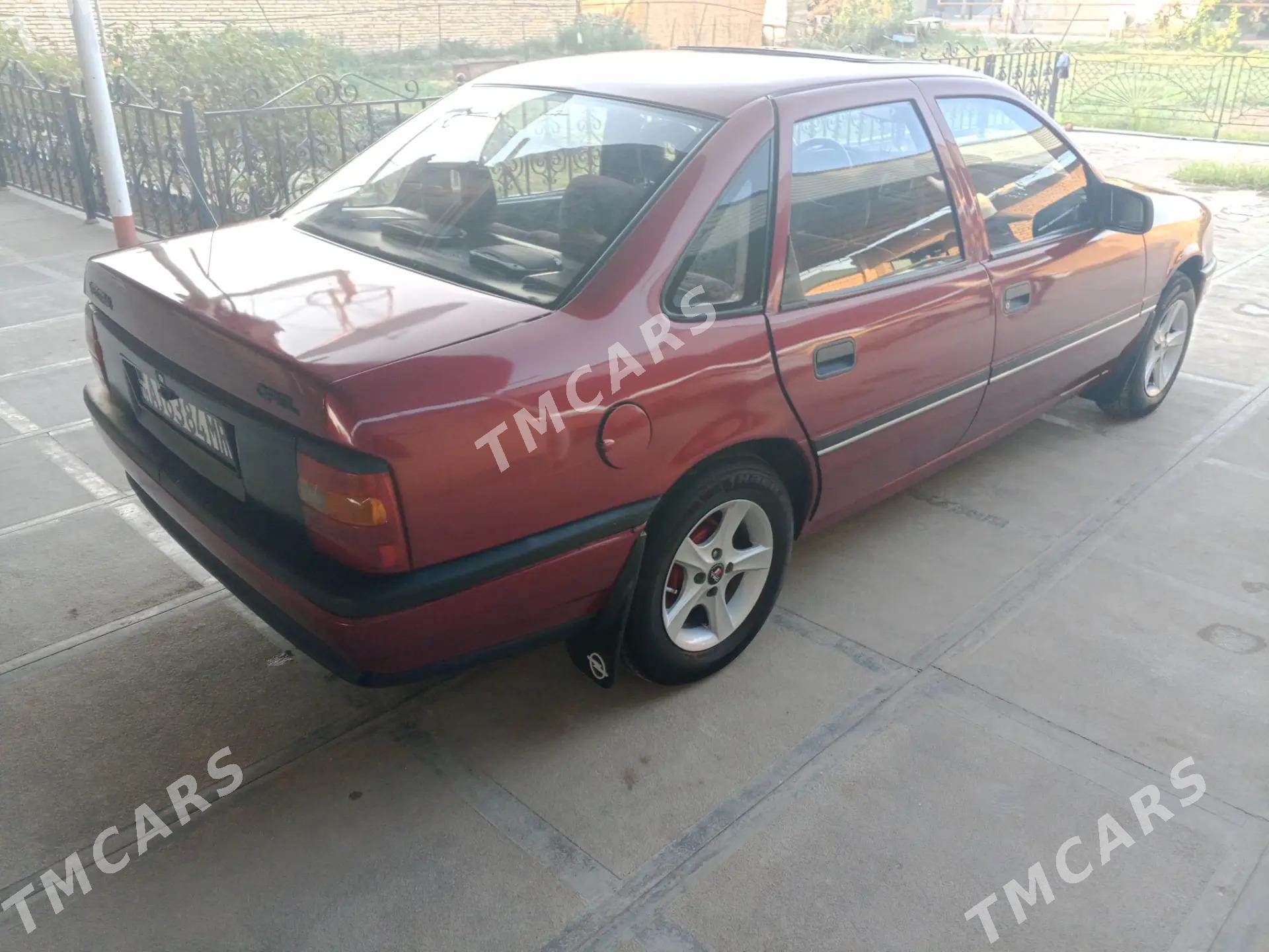 Opel Vectra 1992 - 34 000 TMT - Мары - img 2