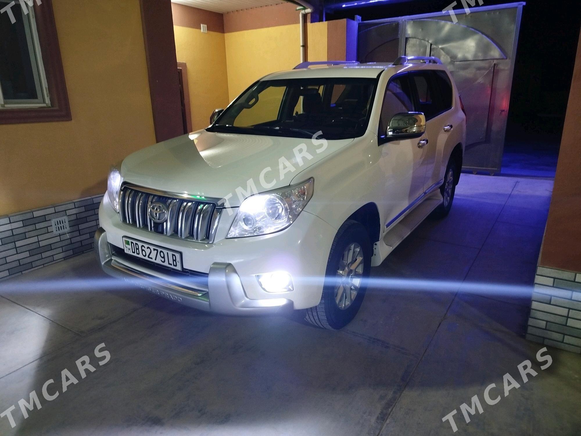 Toyota Land Cruiser Prado 2011 - 450 000 TMT - Койтендаг - img 3