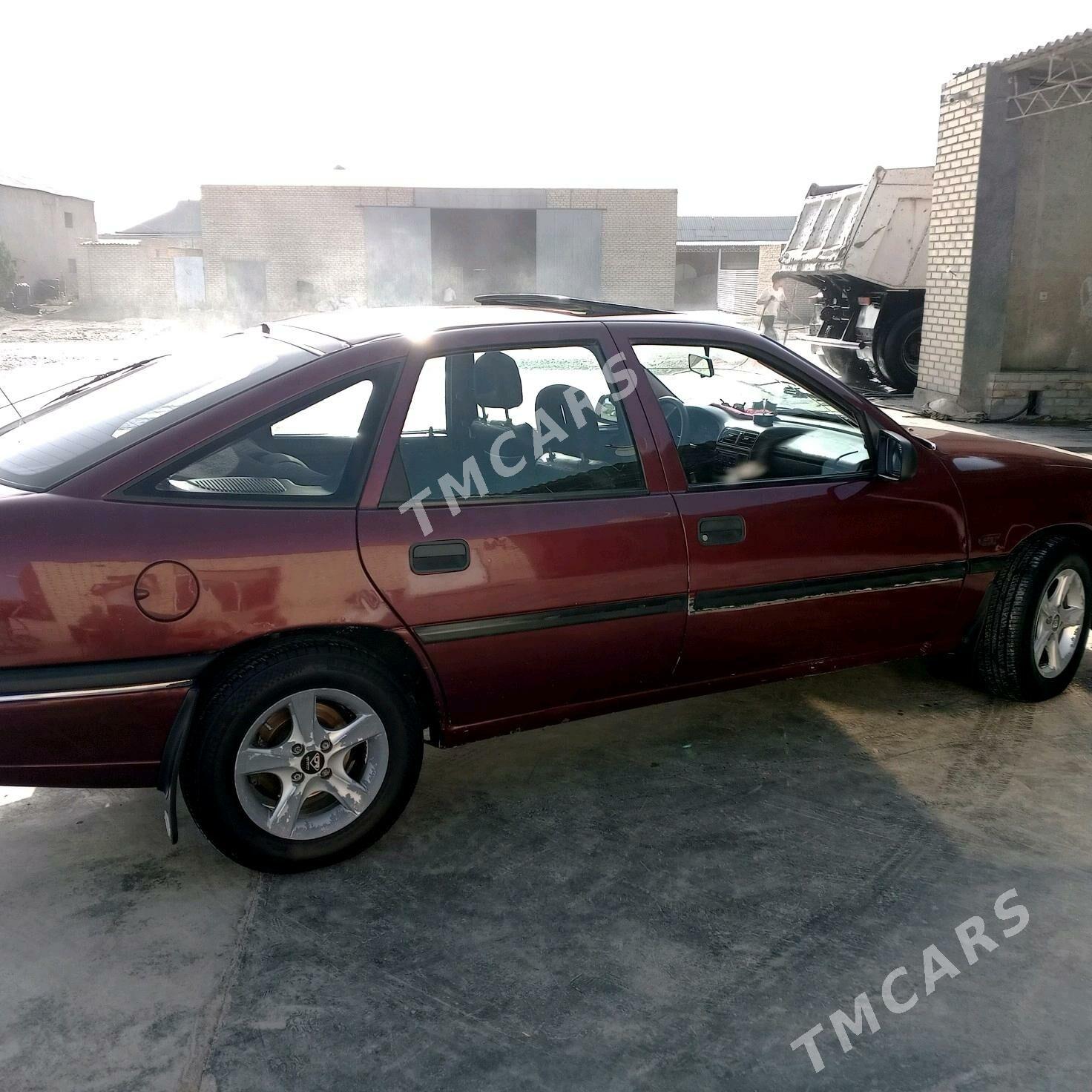Opel Vectra 1993 - 33 000 TMT - Sakarçäge - img 2