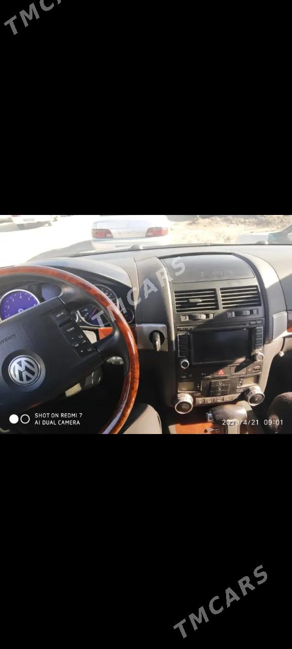 Volkswagen Touareg 2008 - 220 000 TMT - етр. Туркменбаши - img 4