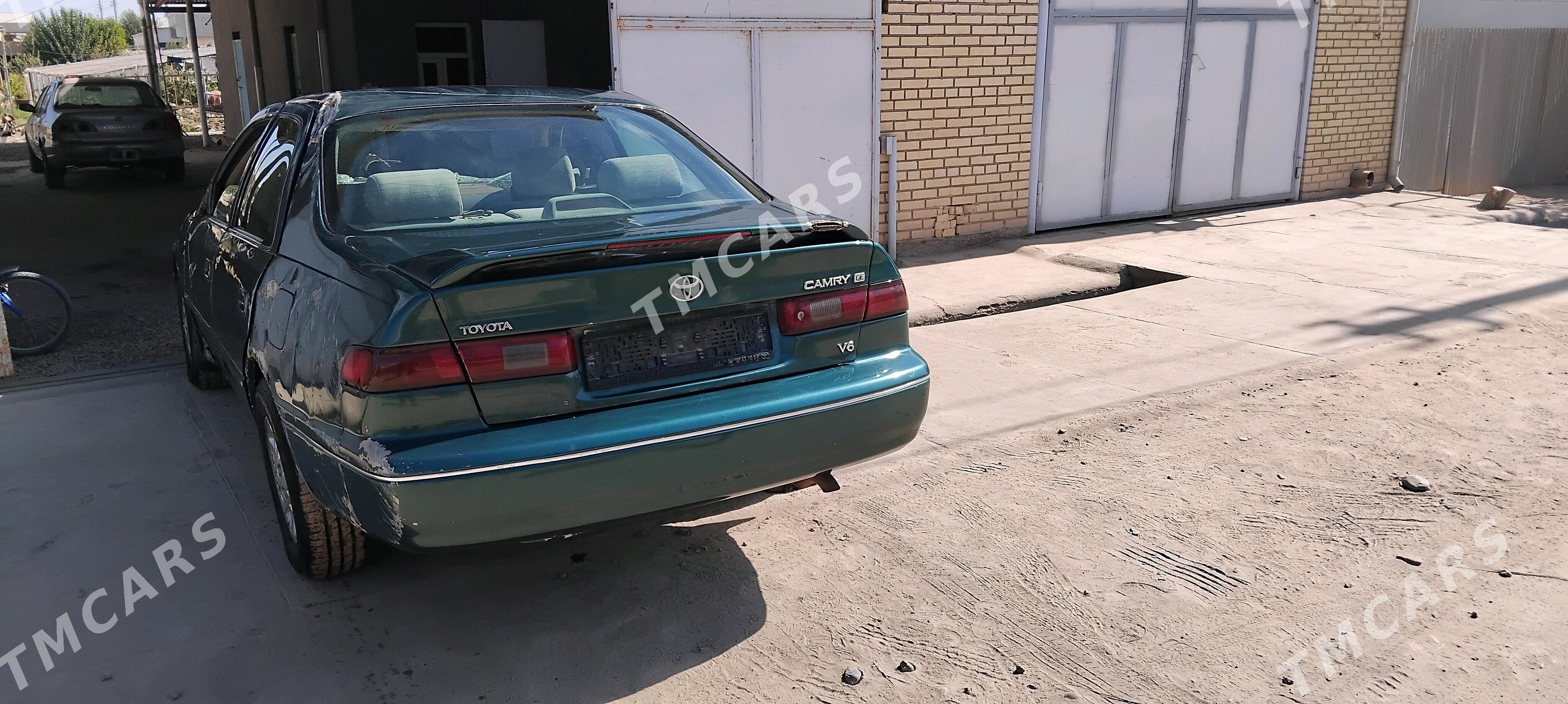 Toyota Camry 1999 - 75 000 TMT - Мургап - img 4