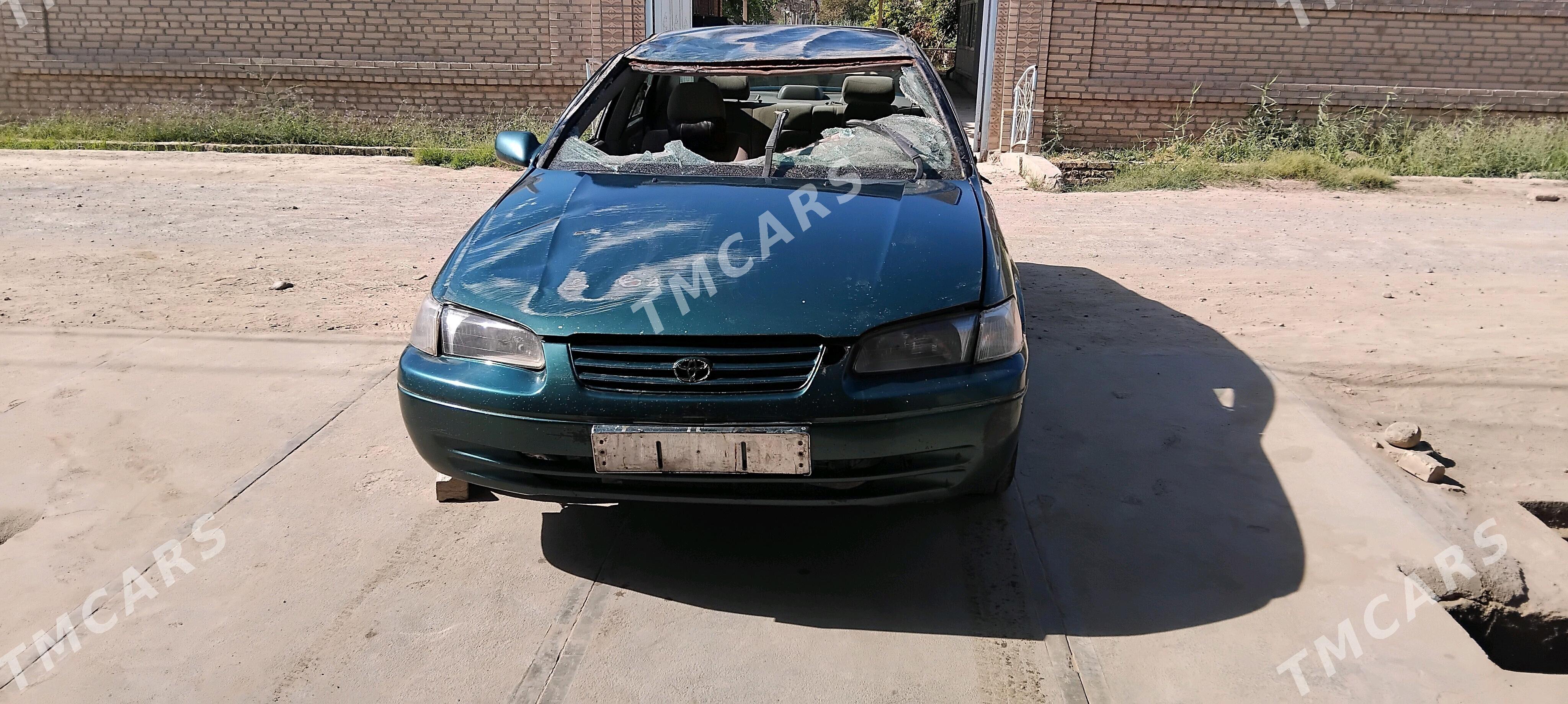 Toyota Camry 1999 - 75 000 TMT - Мургап - img 5