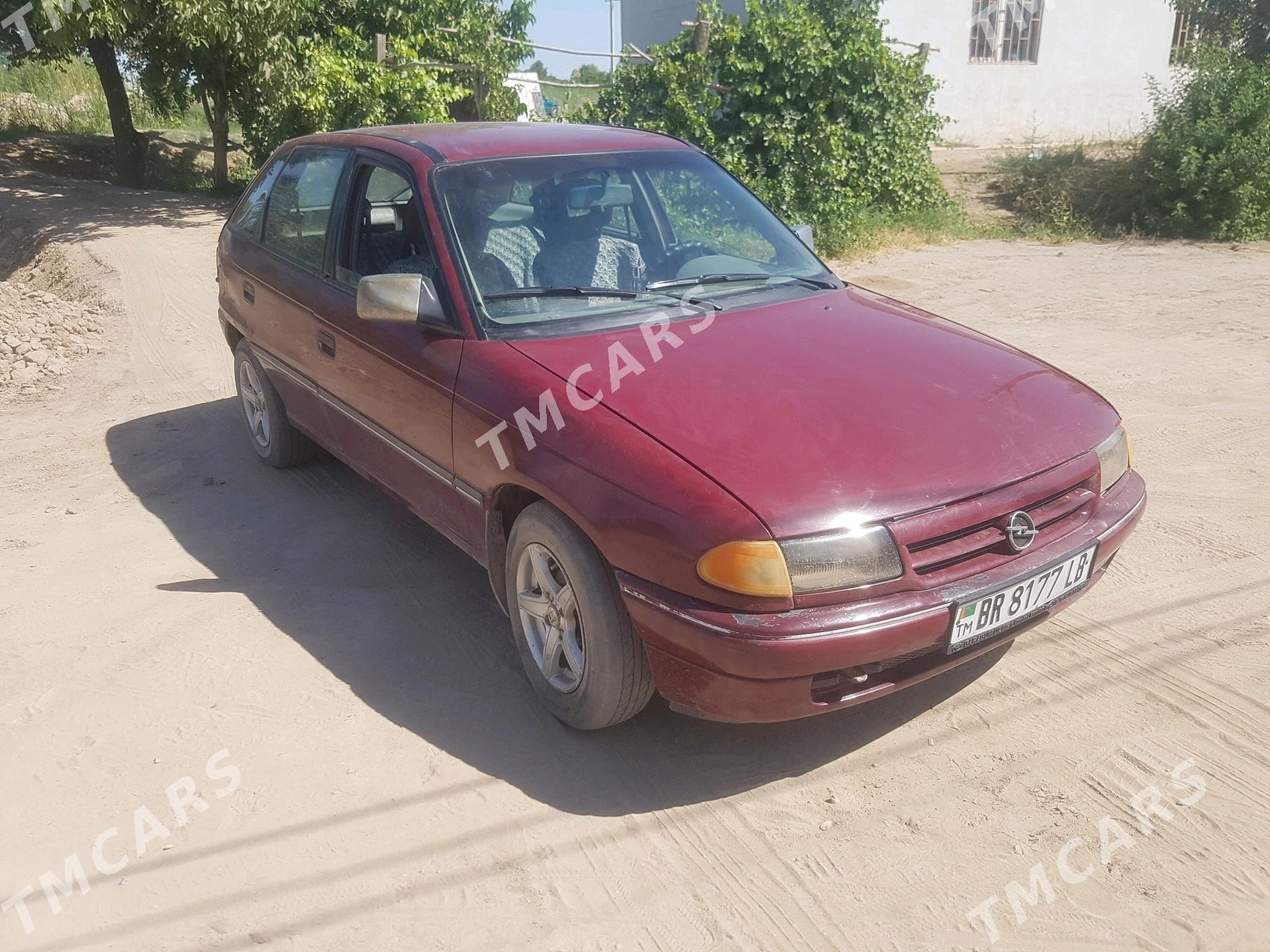 Opel Astra 1992 - 22 000 TMT - Саят - img 2