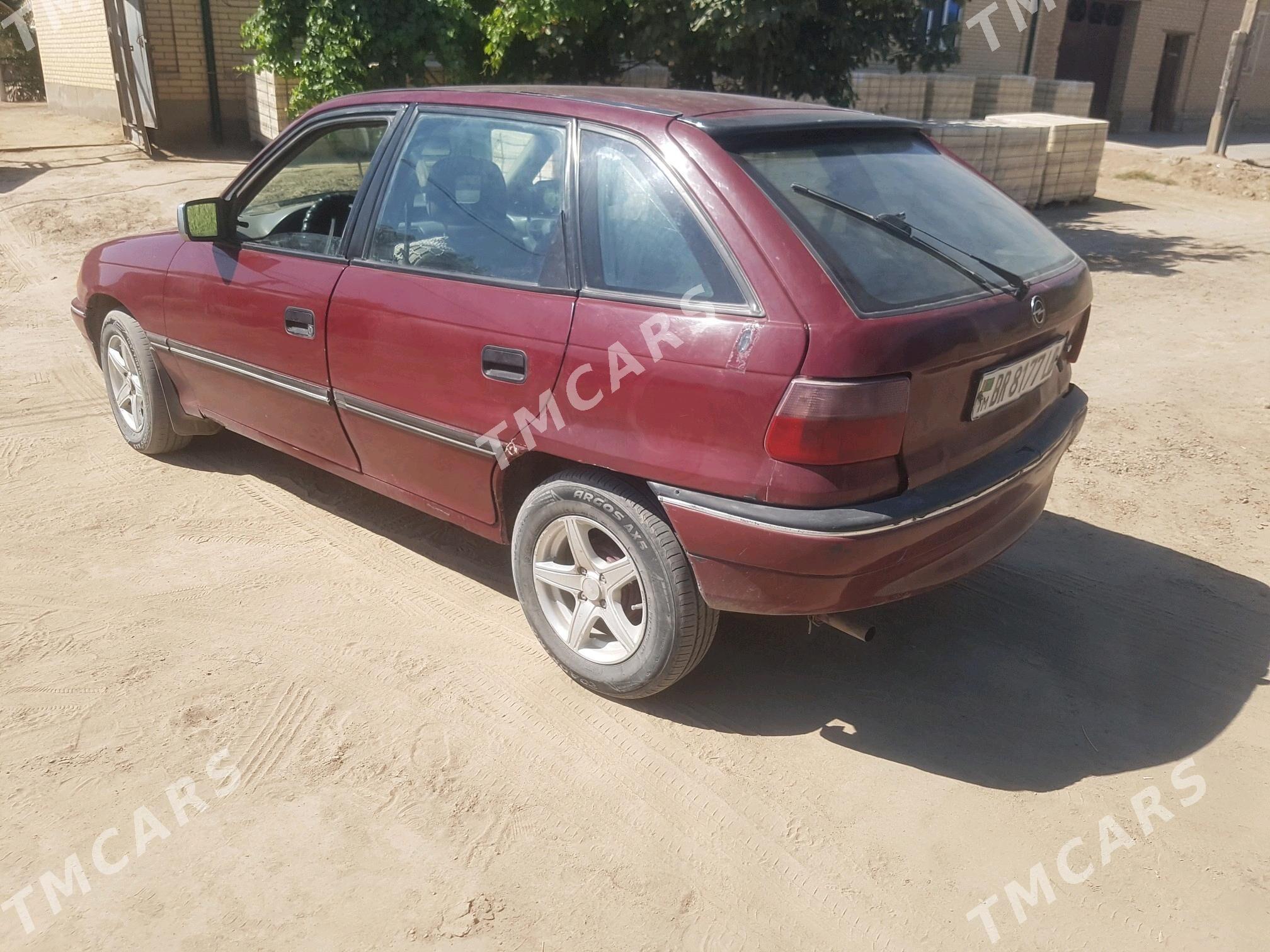 Opel Astra 1992 - 22 000 TMT - Саят - img 3