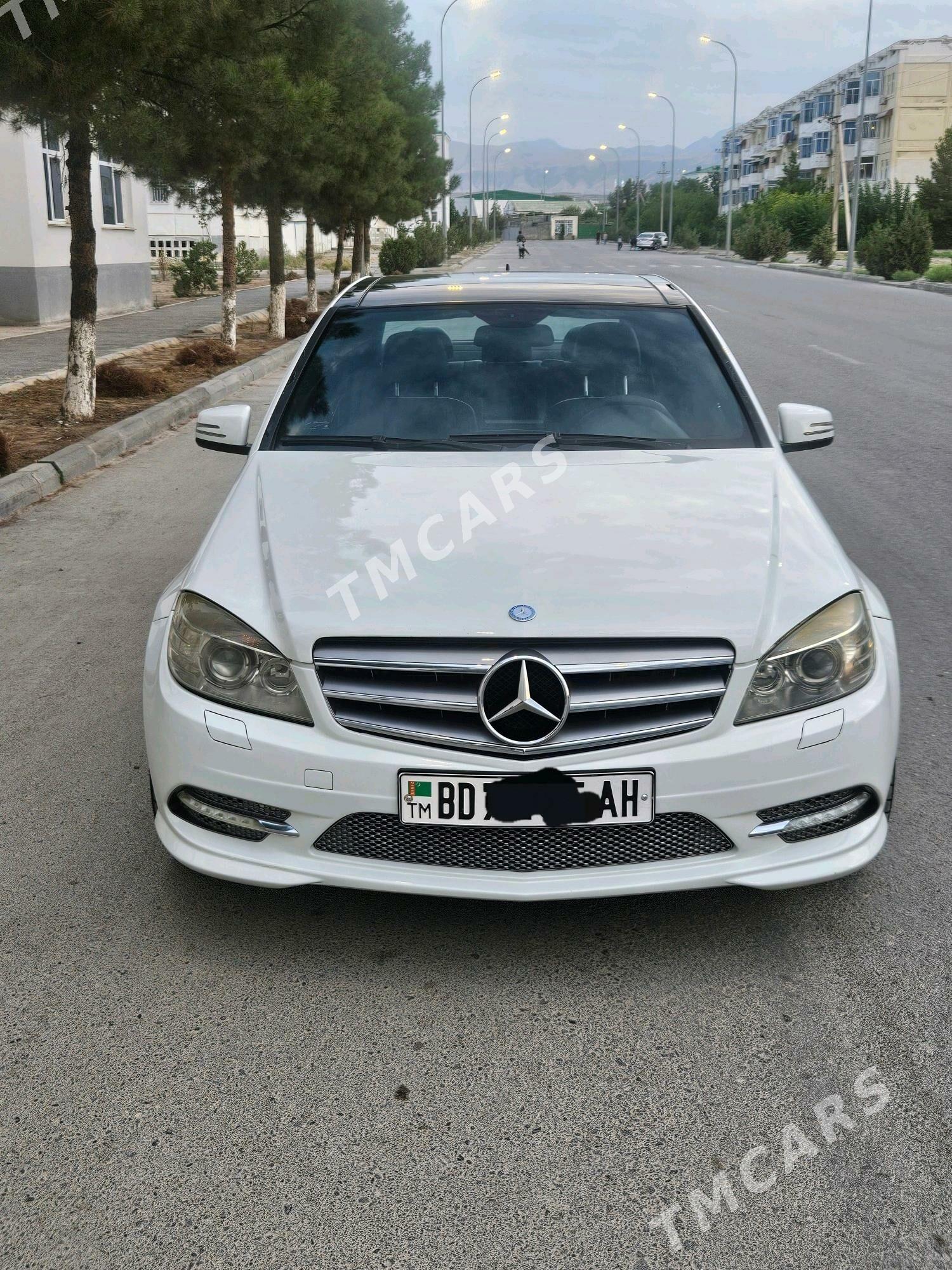 Mercedes-Benz C350 2010 - 165 000 TMT - Анев - img 3