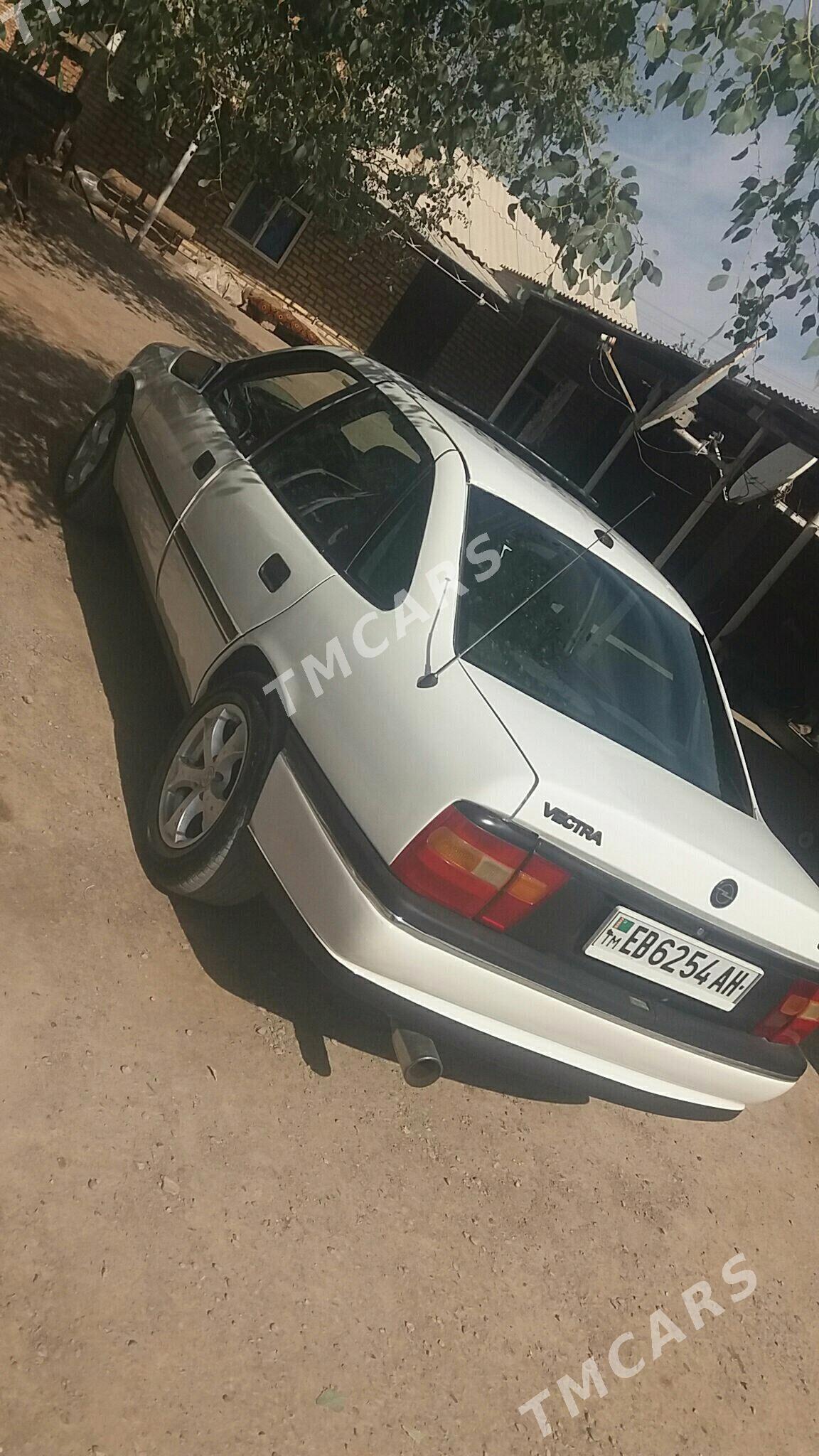 Opel Vectra 1994 - 40 000 TMT - Теджен - img 3