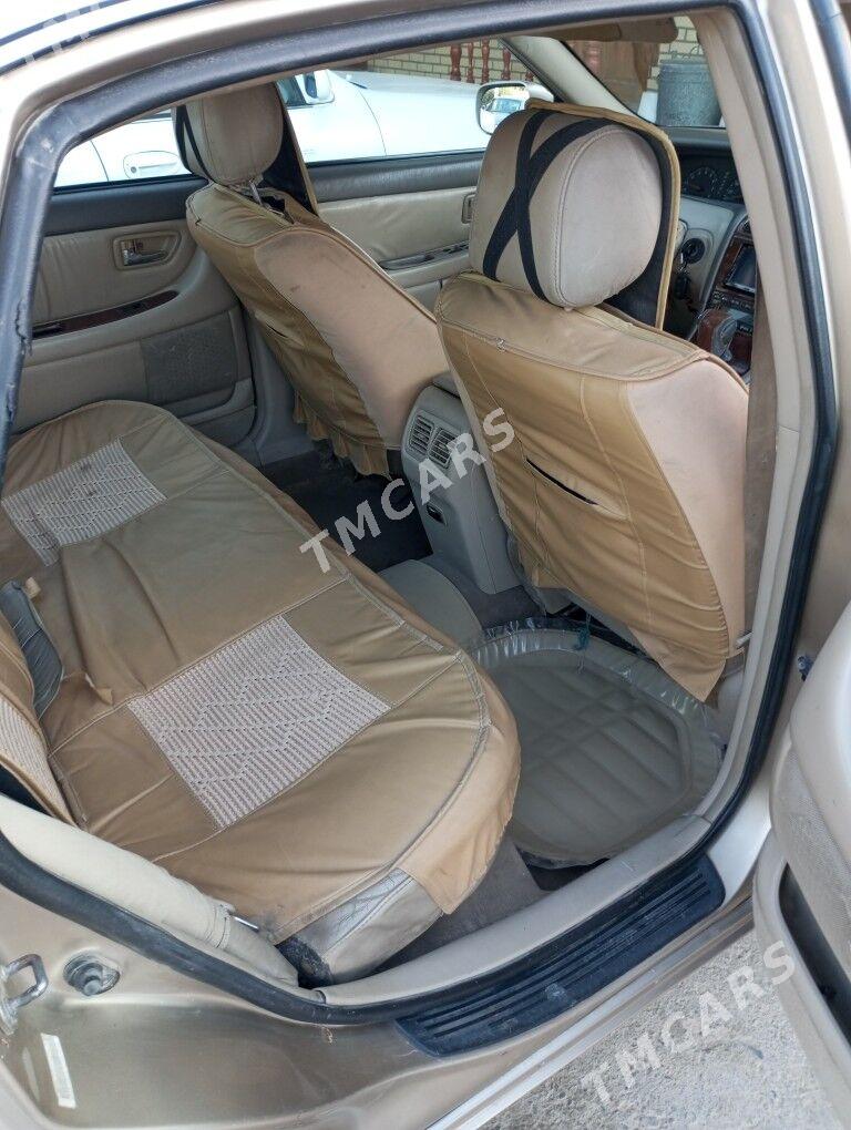 Toyota Avalon 2002 - 130 000 TMT - Мургап - img 9